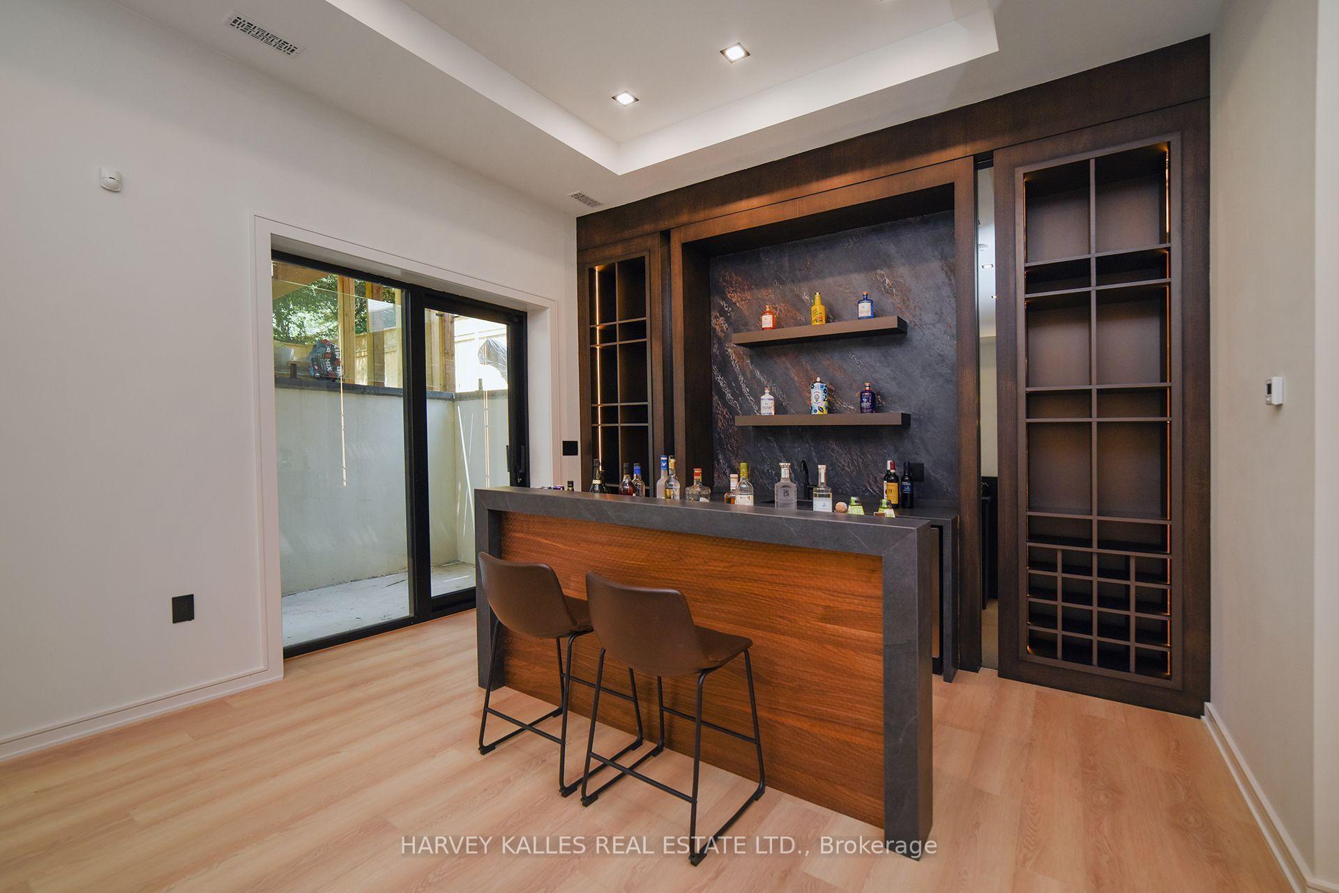 110 Mona Drive, Toronto