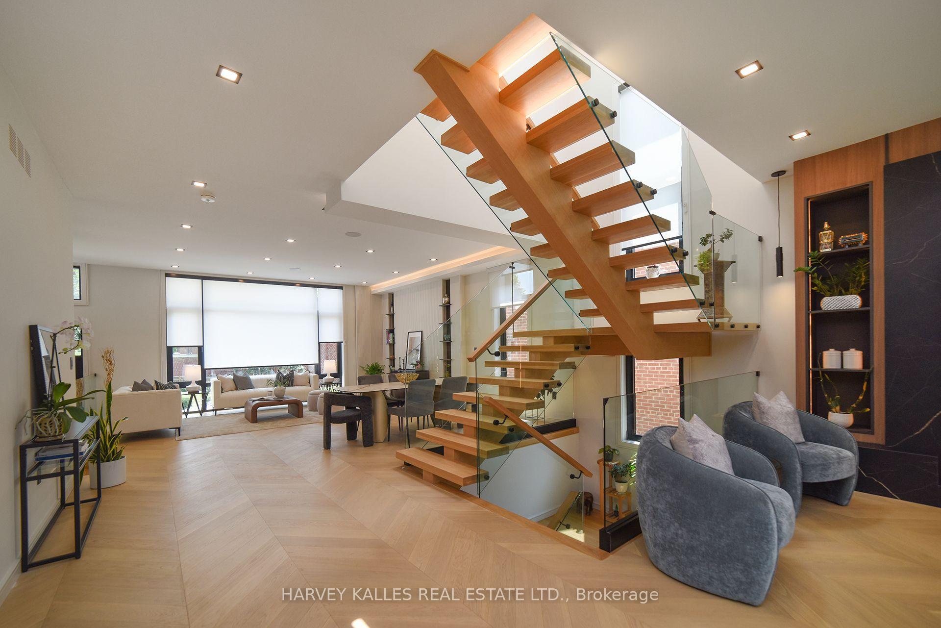 110 Mona Drive, Toronto