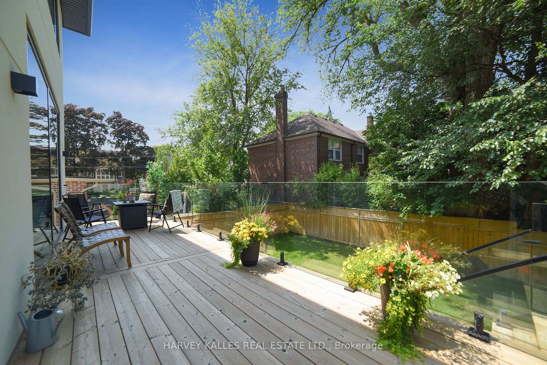 110 Mona Drive, Toronto