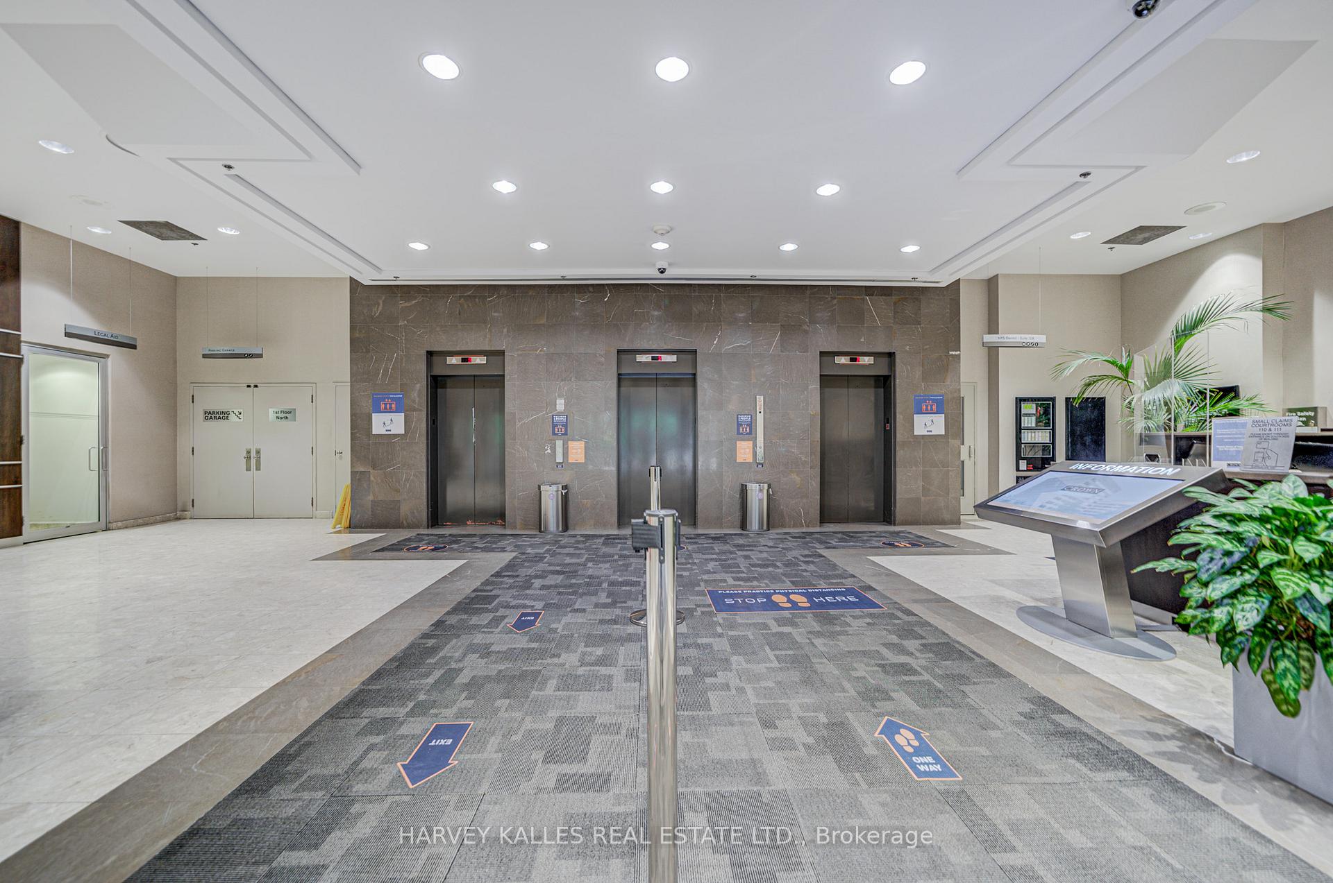 45 Sheppard Avenue E 930, Toronto Unit: 930