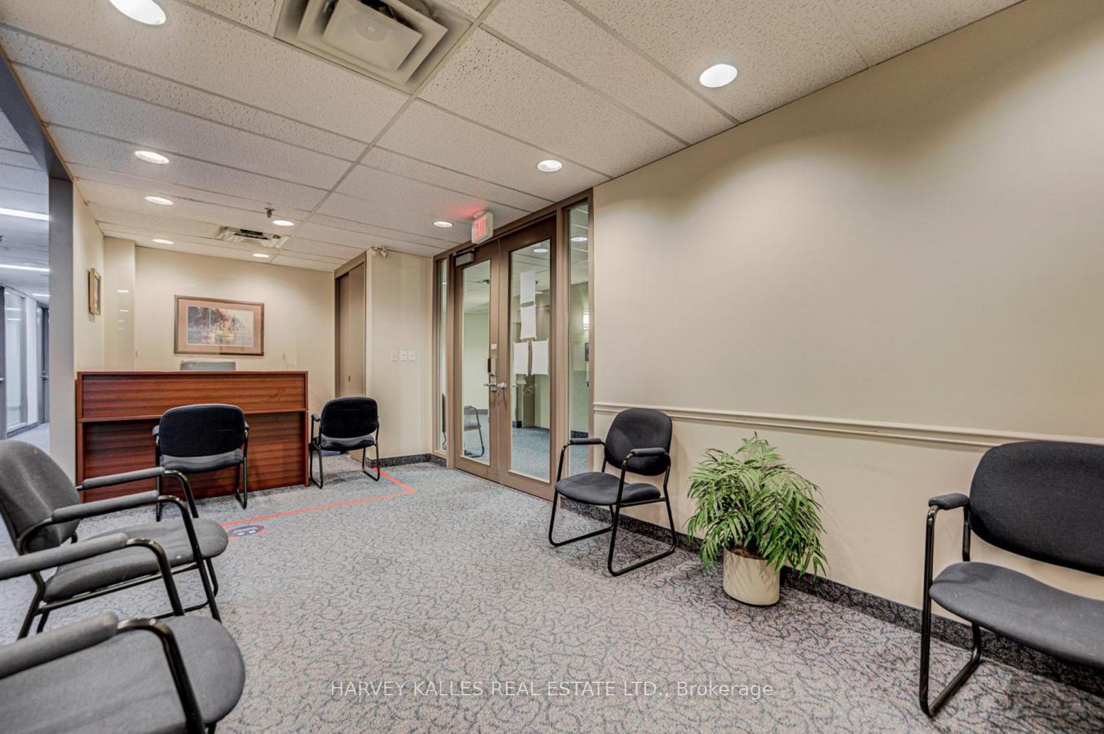 45 Sheppard Avenue E 935, Toronto Unit: 935
