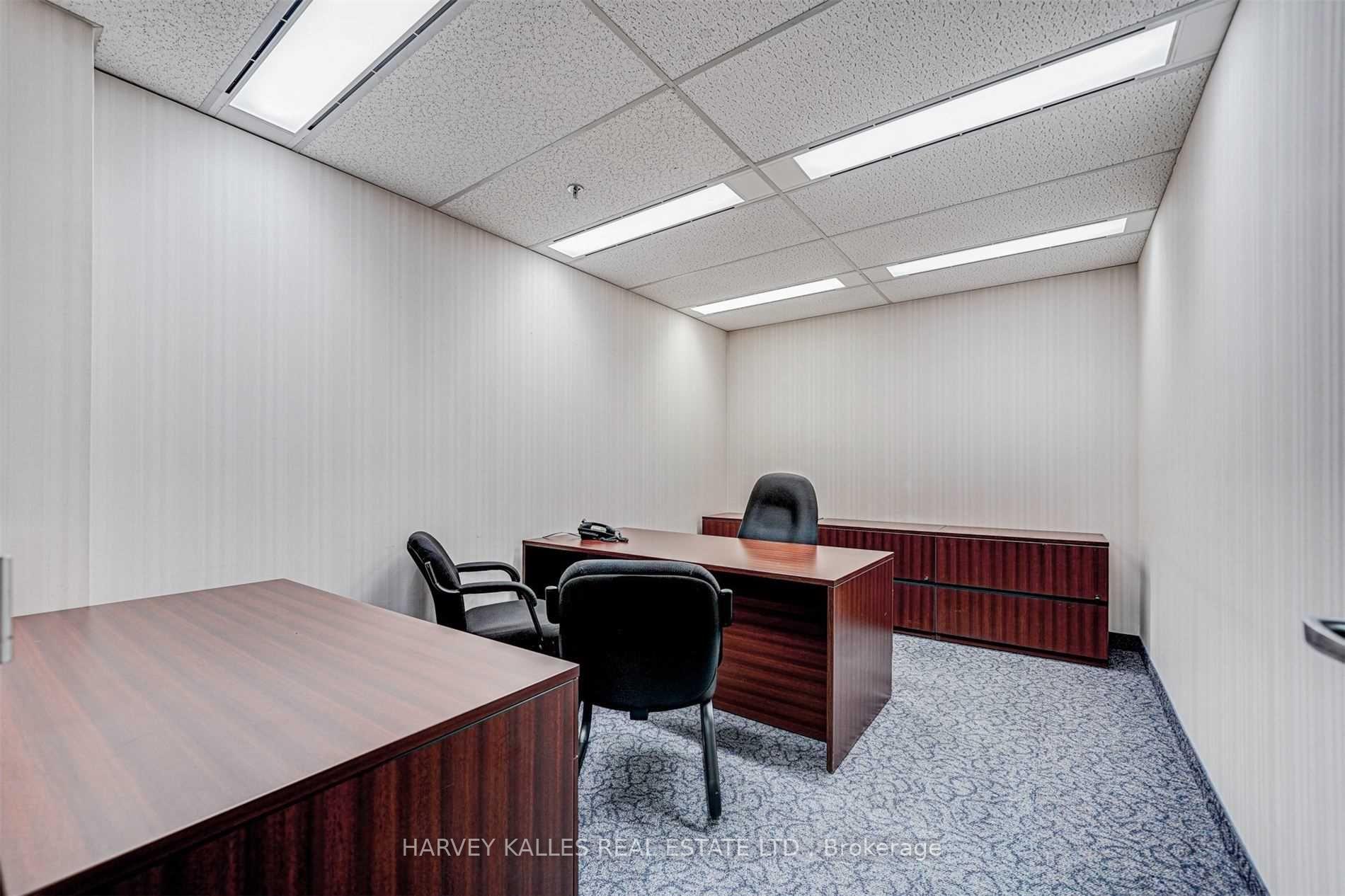 45 Sheppard Avenue E 935, Toronto Unit: 935