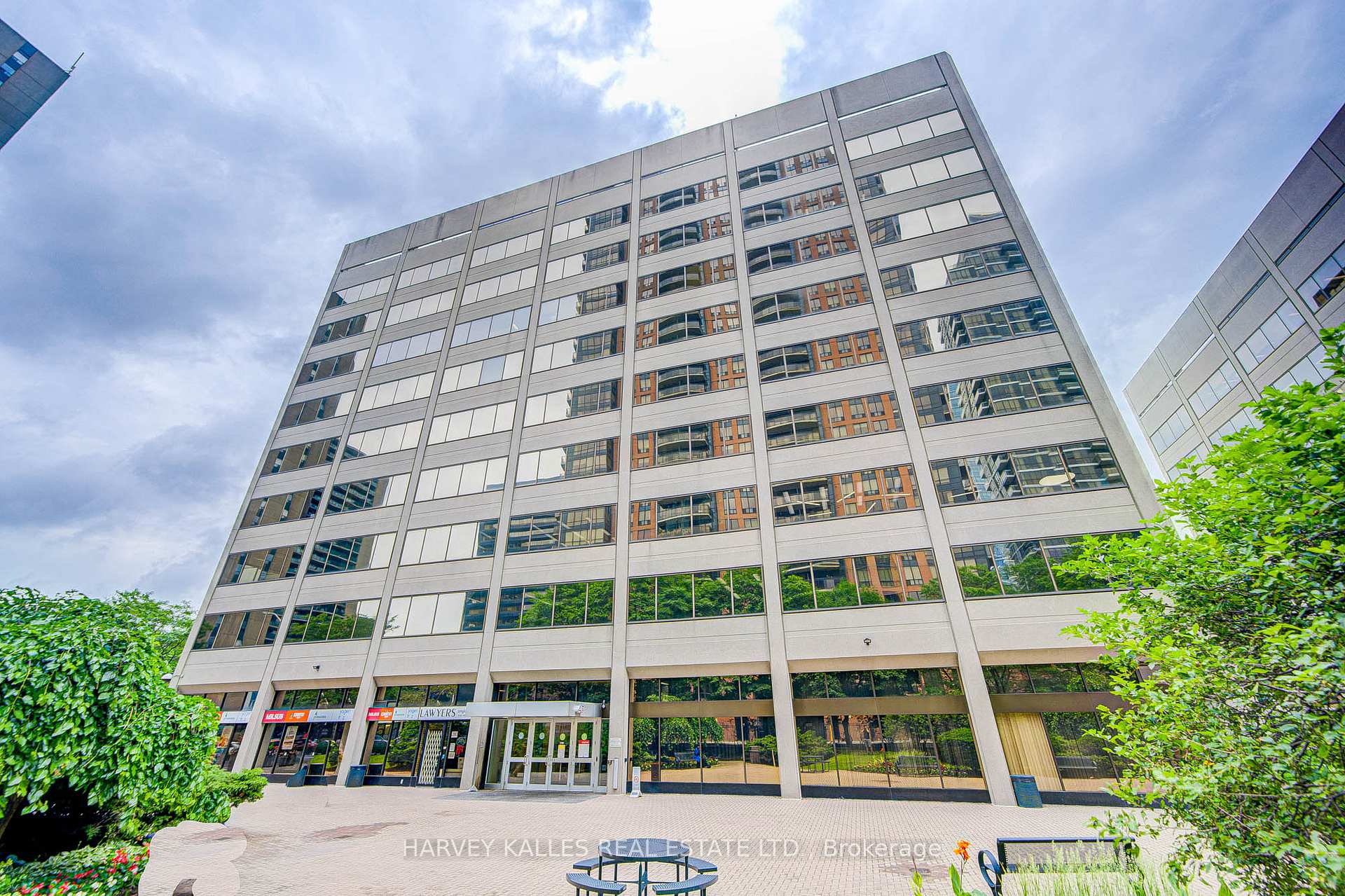 45 Sheppard Avenue E 920, Toronto Unit: 920