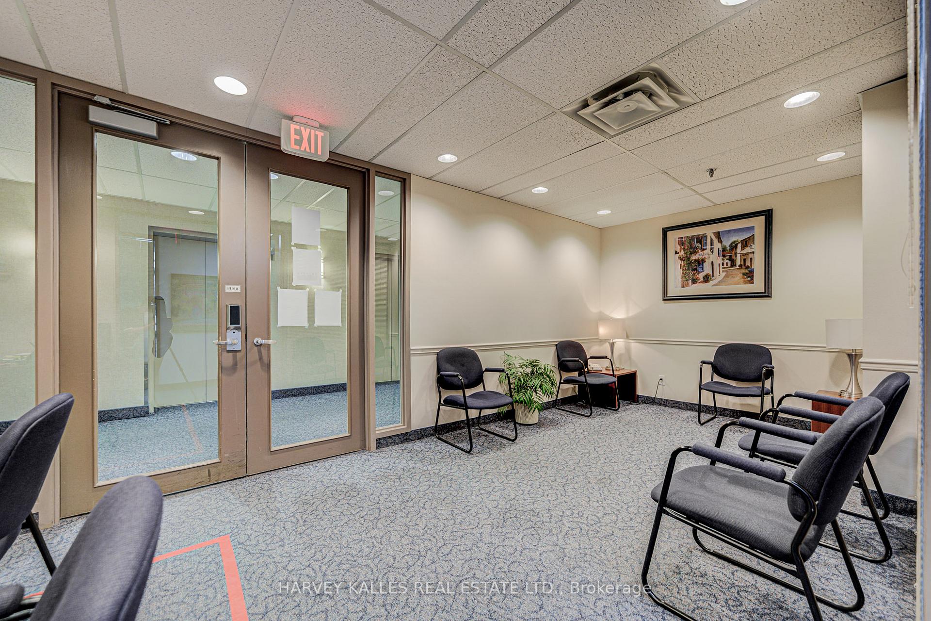 45 Sheppard Avenue E 920, Toronto Unit: 920
