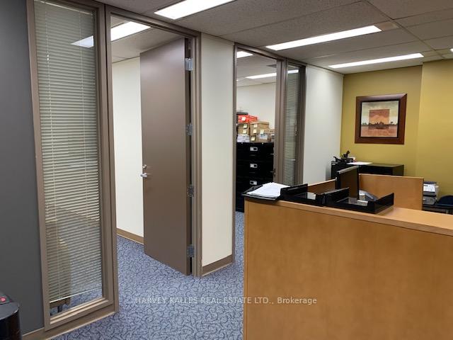 45 Sheppard Avenue E 920, Toronto Unit: 920