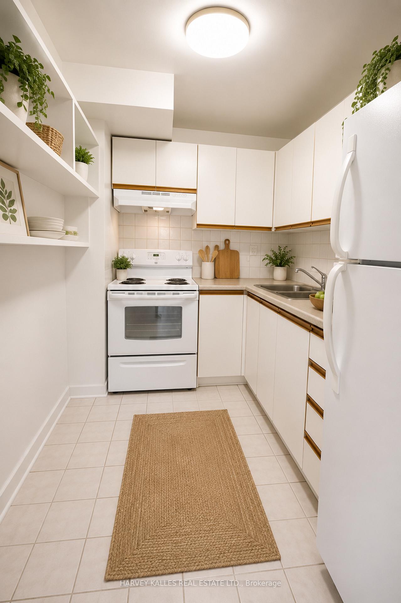 160 The Donway N/A W 411, Toronto Unit: 411