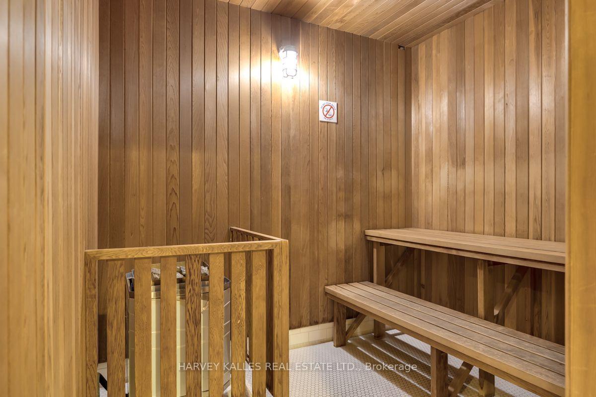 205 The Donway N/A W 503, Toronto Unit: 503