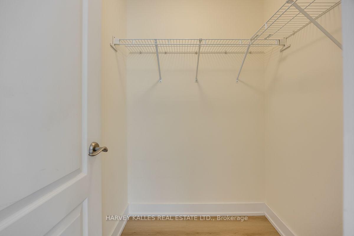 205 The Donway N/A W 503, Toronto Unit: 503