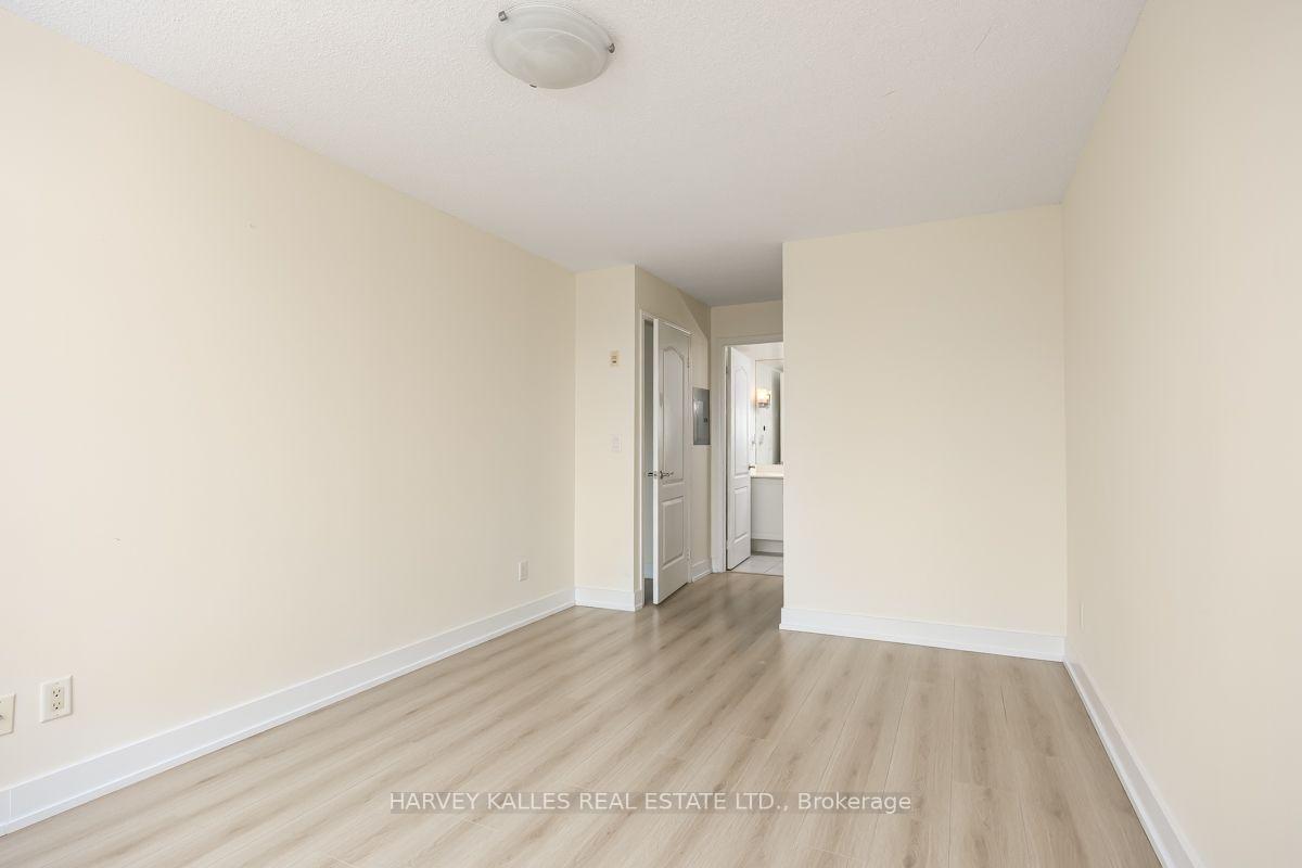 205 The Donway N/A W 503, Toronto Unit: 503