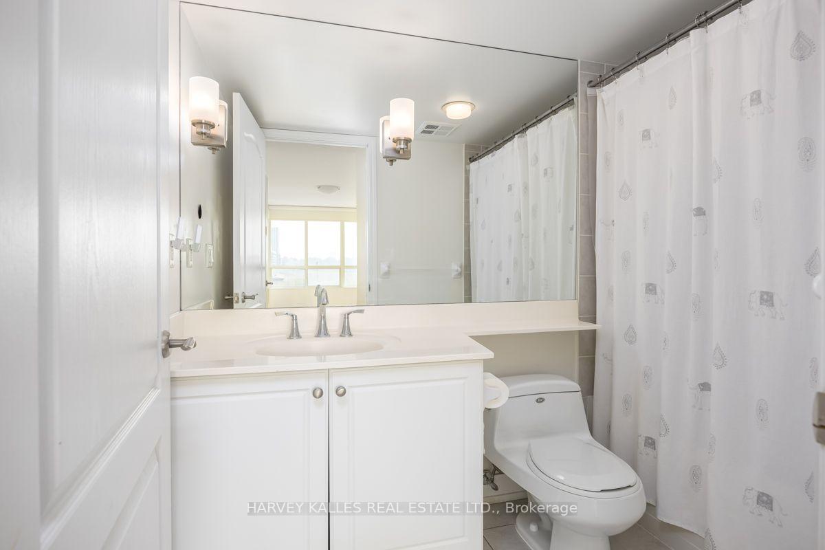 205 The Donway N/A W 503, Toronto Unit: 503