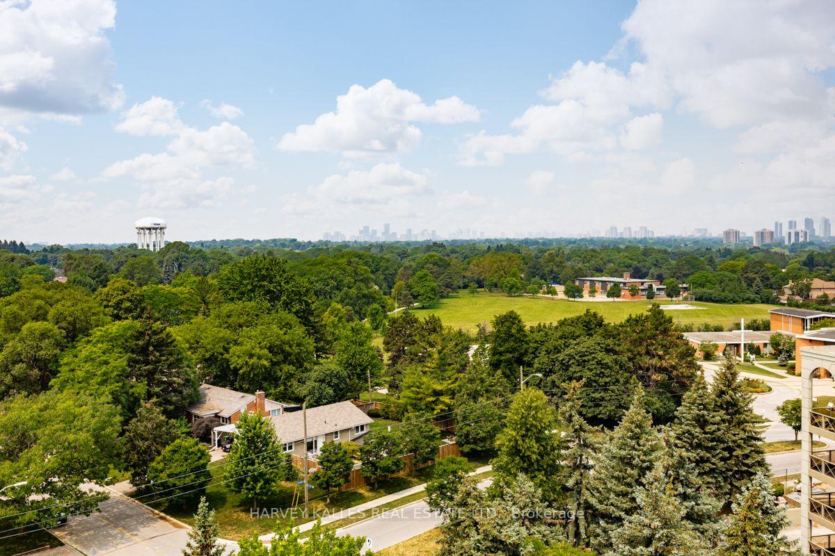 205 The Donway N/A W 503, Toronto Unit: 503