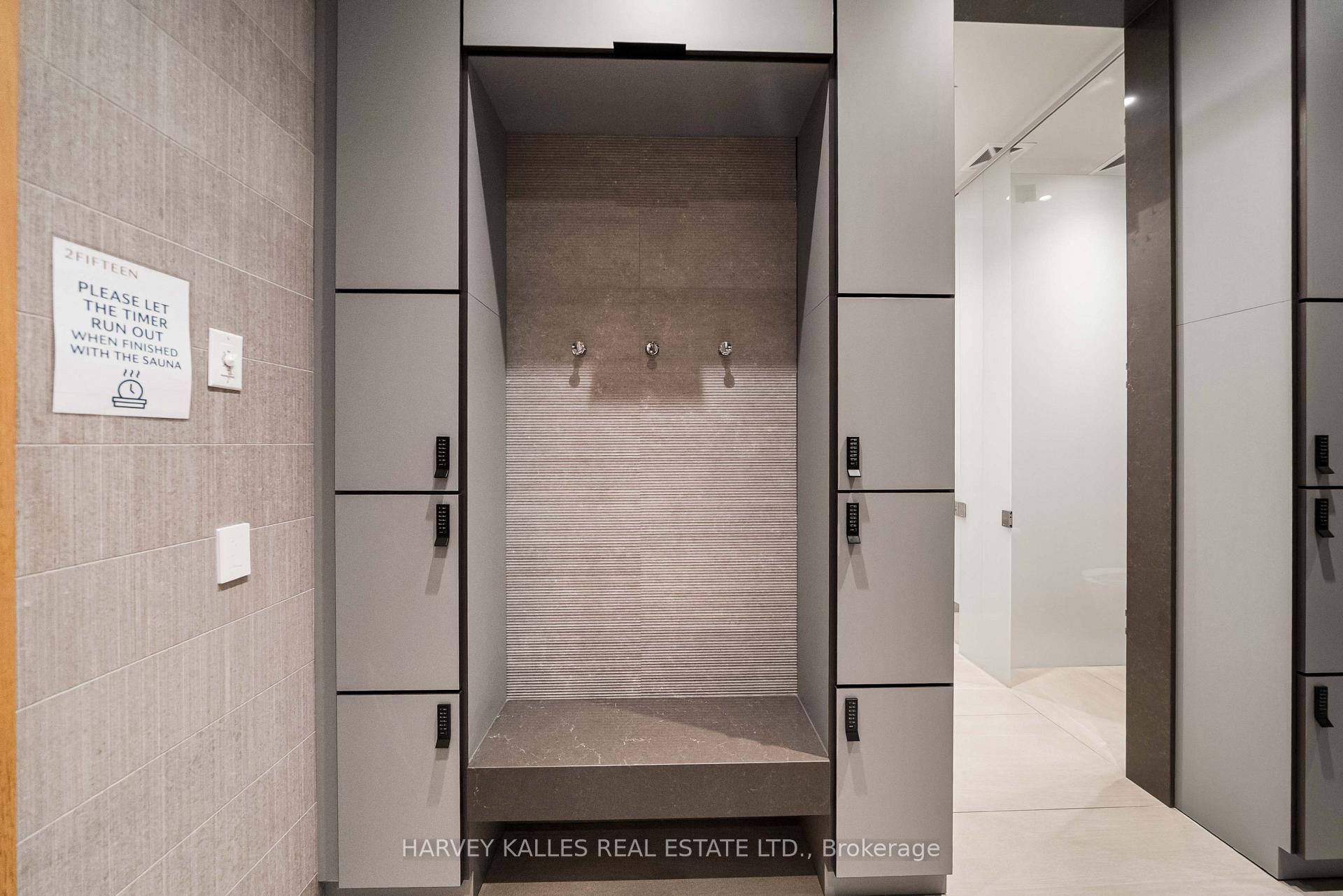 215 Lonsdale Road 2002, Toronto Unit: 2002