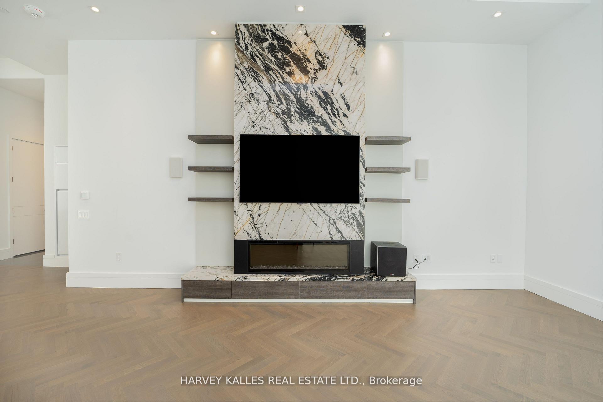 215 Lonsdale Road 2002, Toronto Unit: 2002