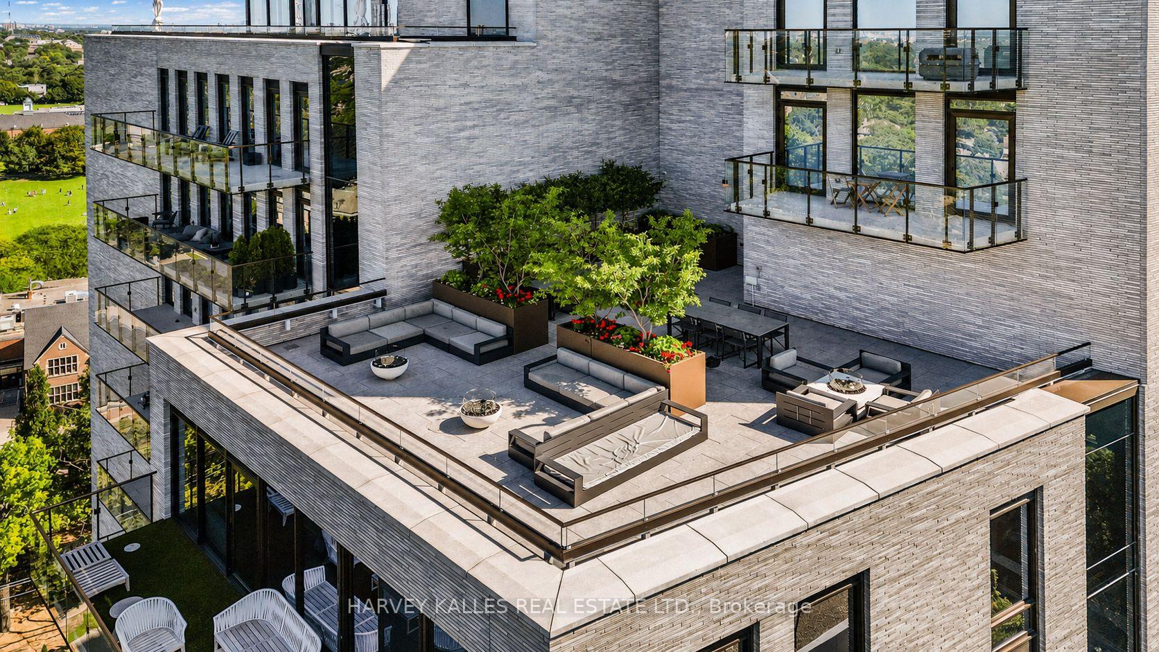 215 Lonsdale Road 2002, Toronto Unit: 2002