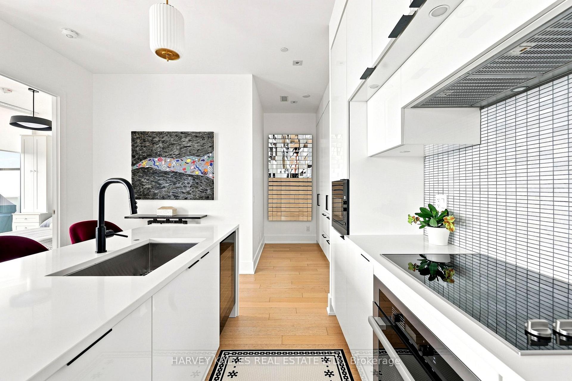 1 Belsize Drive PH6, Toronto Unit: PH6