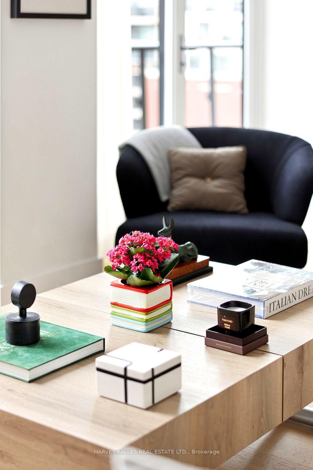 1 Belsize Drive PH6, Toronto Unit: PH6