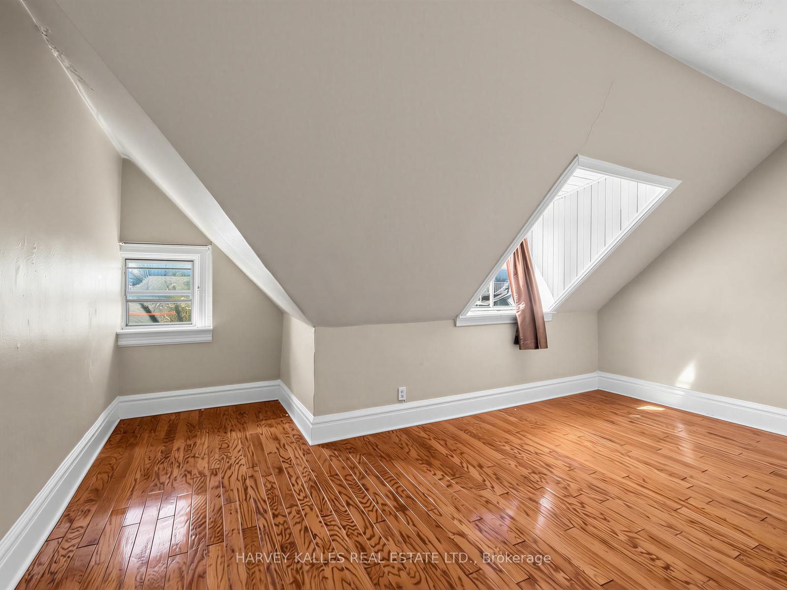 258 Harbord Street, Toronto