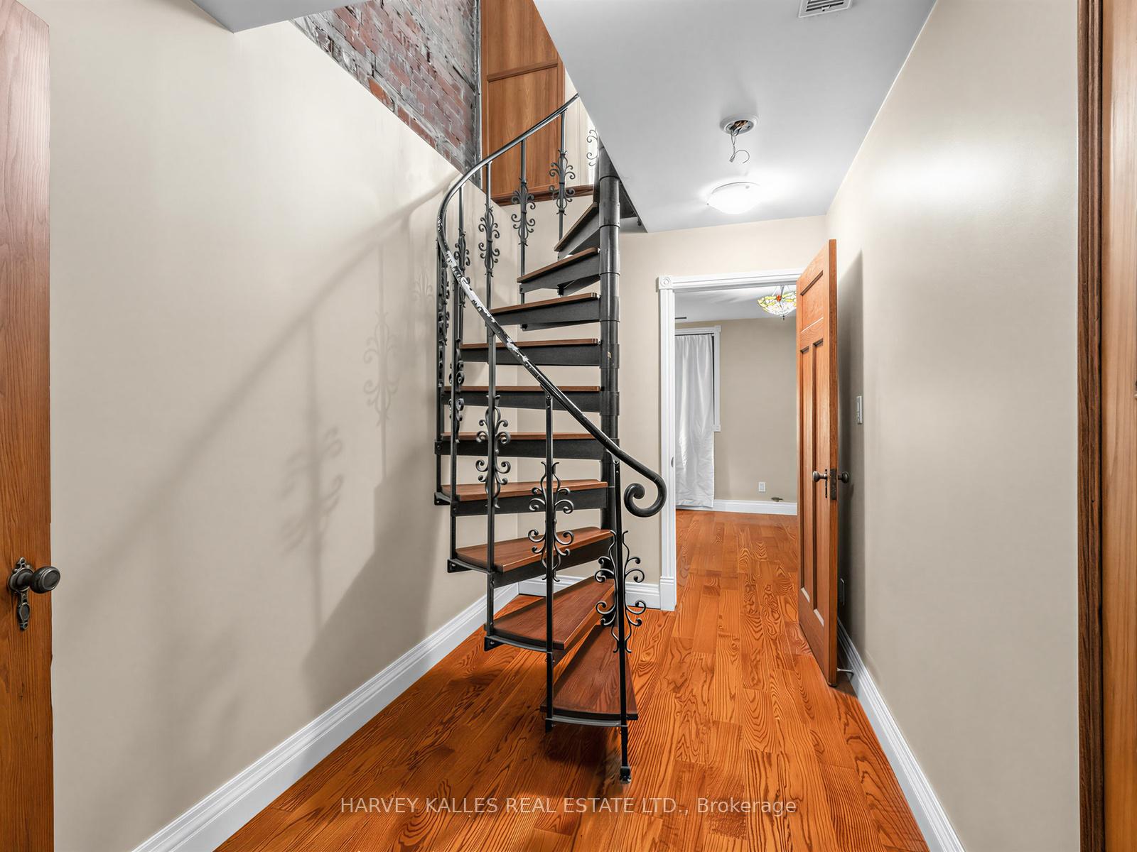 258 Harbord Street, Toronto