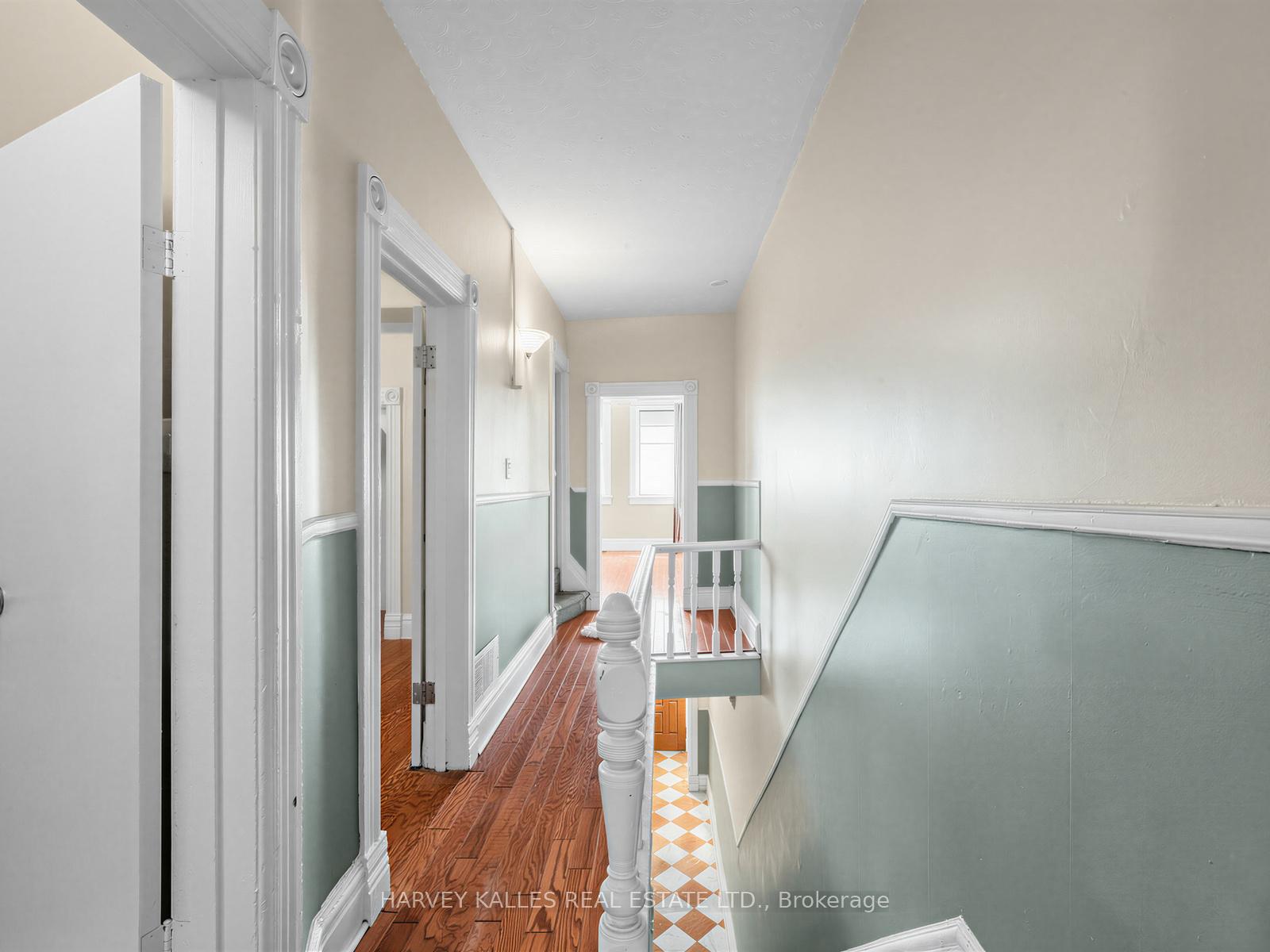 258 Harbord Street, Toronto