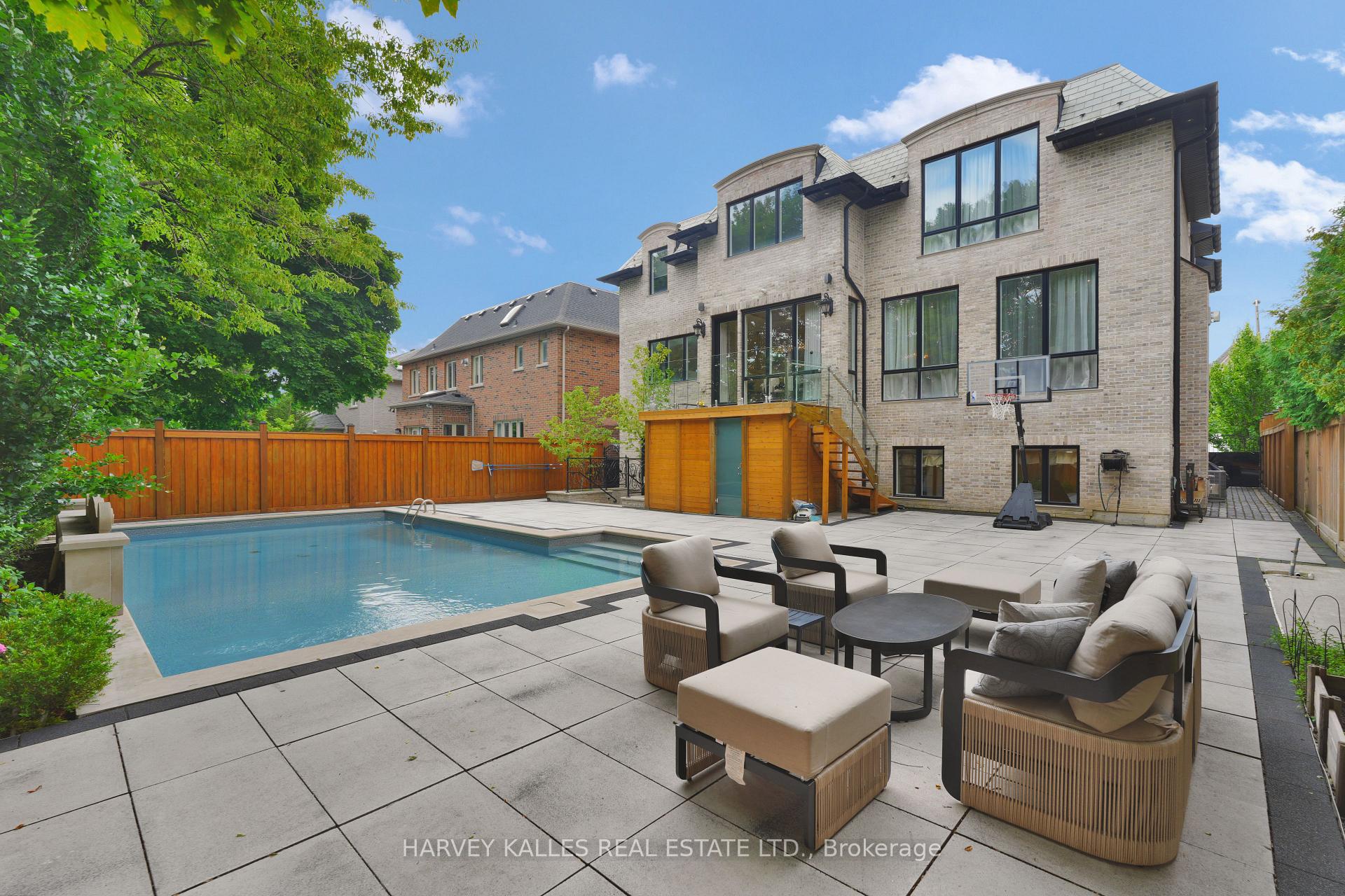 64 Yorkminster Road, Toronto