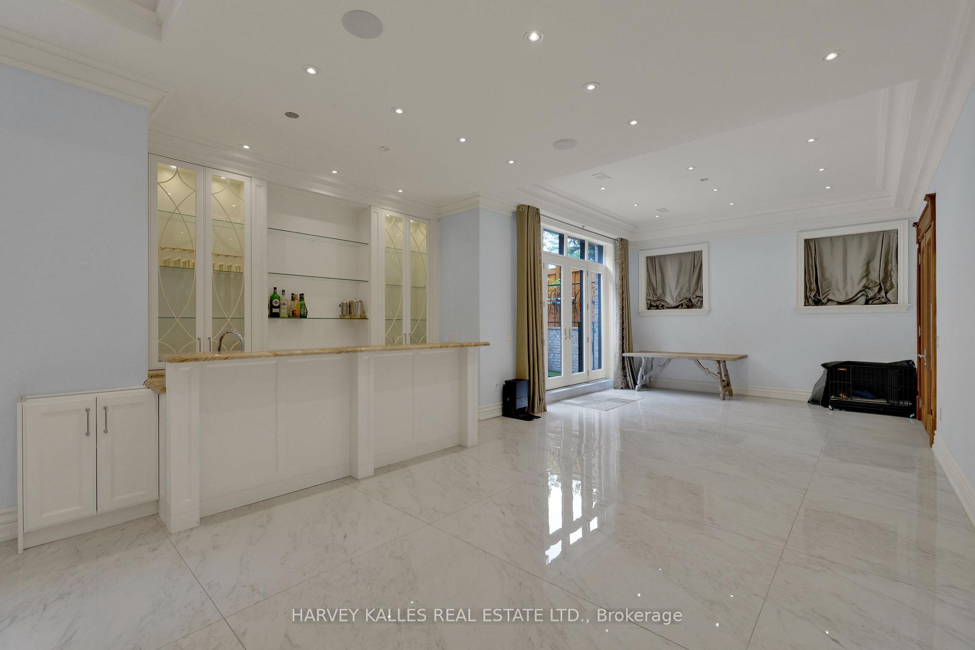 64 Yorkminster Road, Toronto