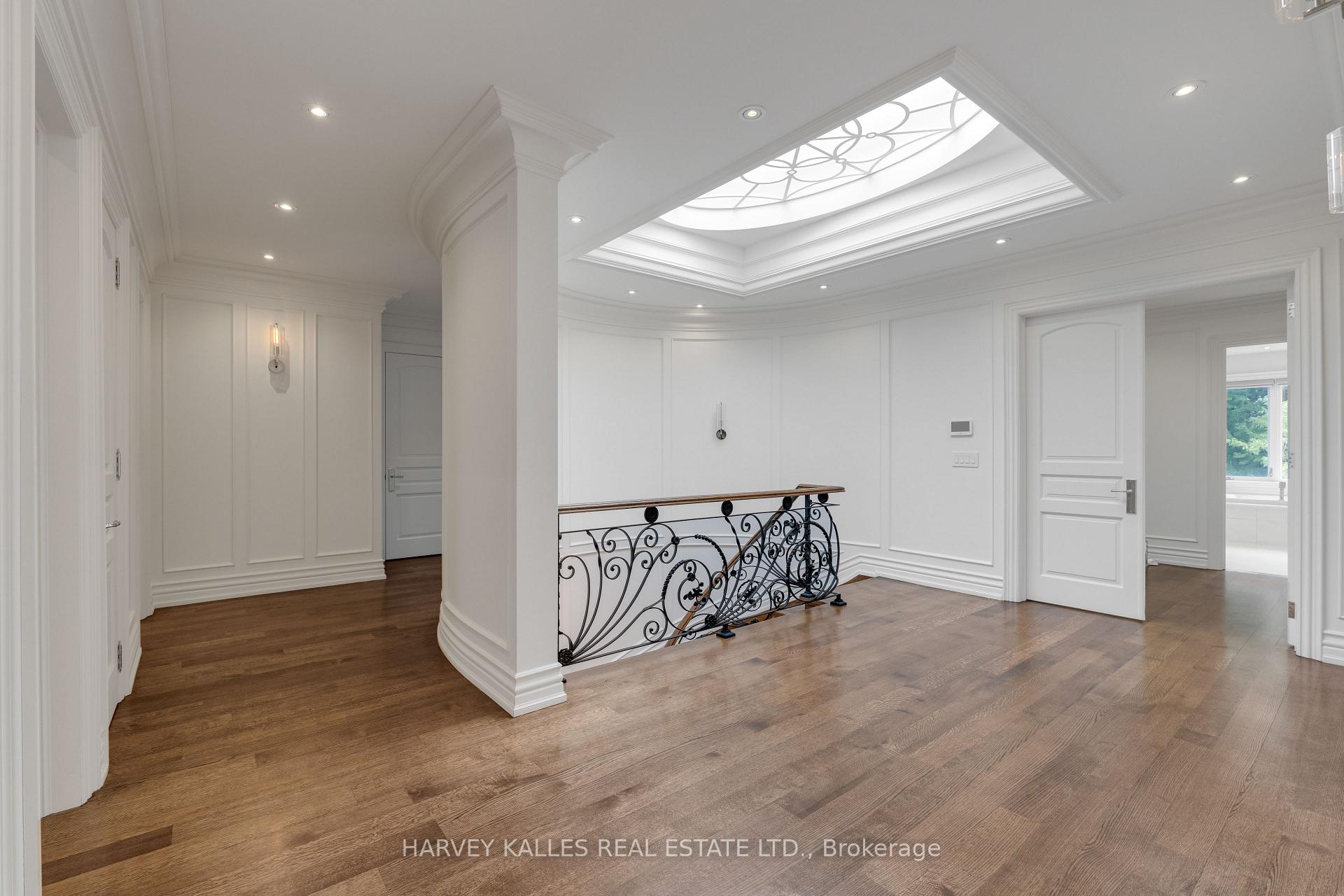 64 Yorkminster Road, Toronto