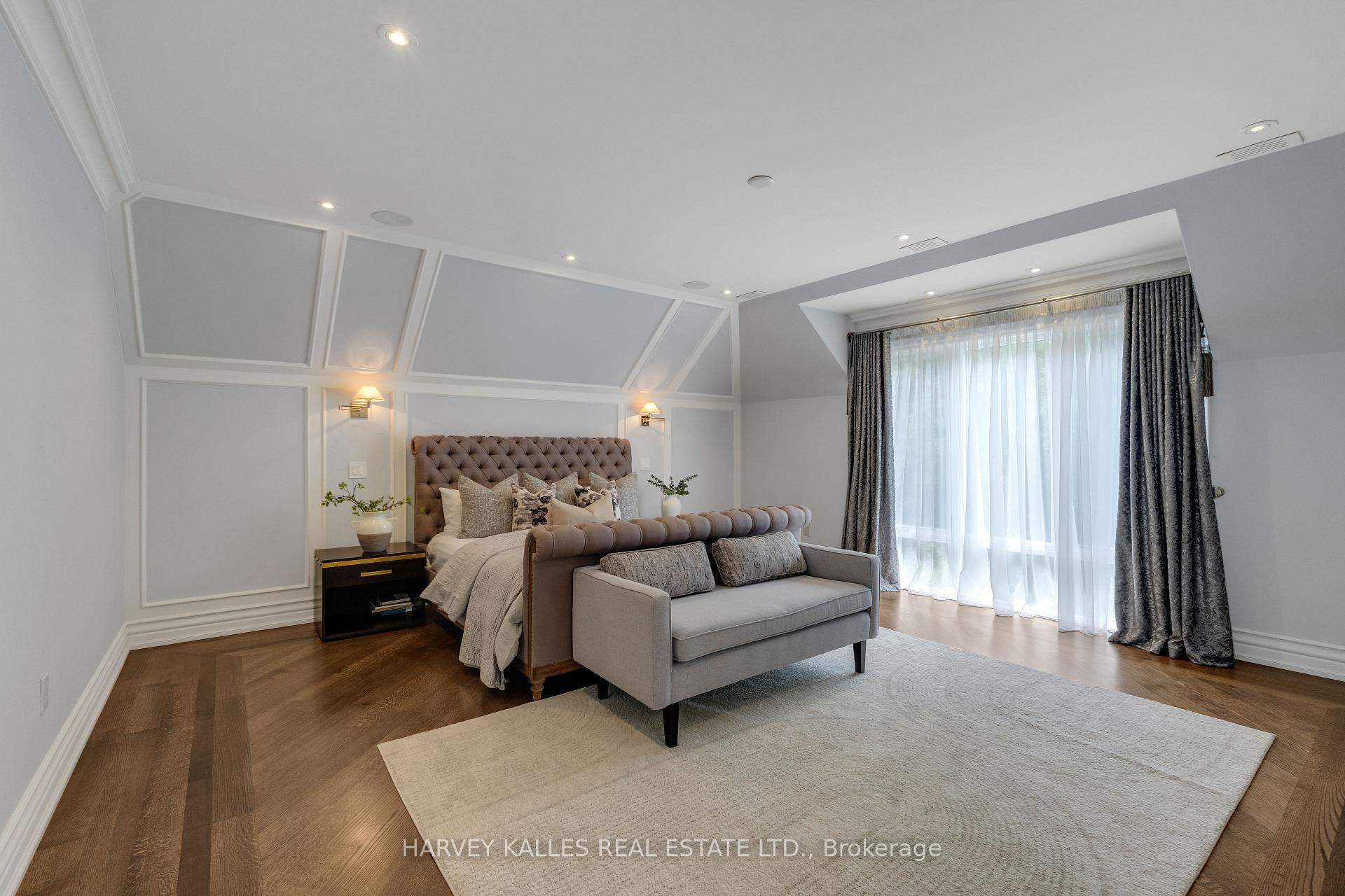 64 Yorkminster Road, Toronto