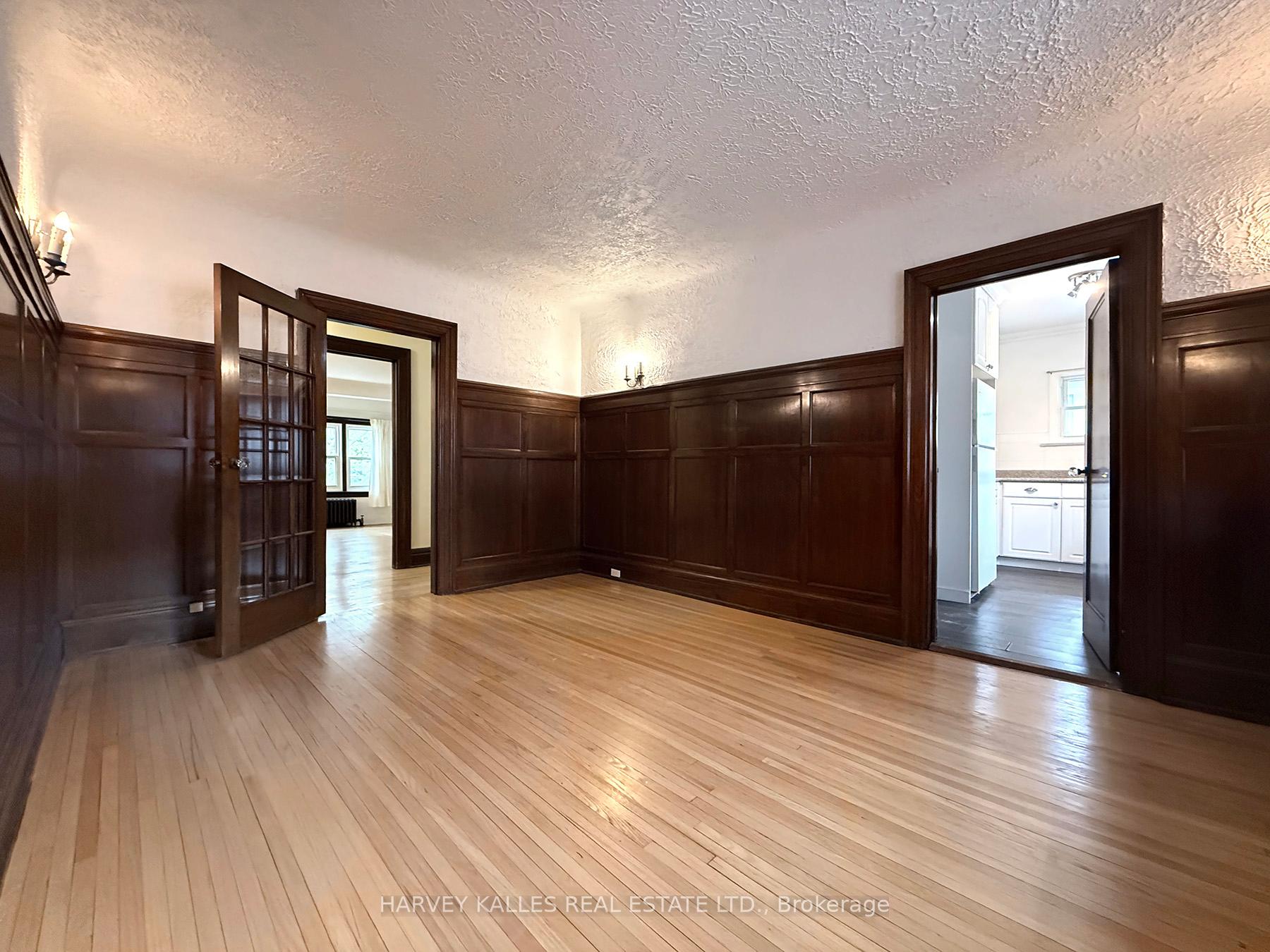 42 Glencairn Avenue B, Toronto Unit: B