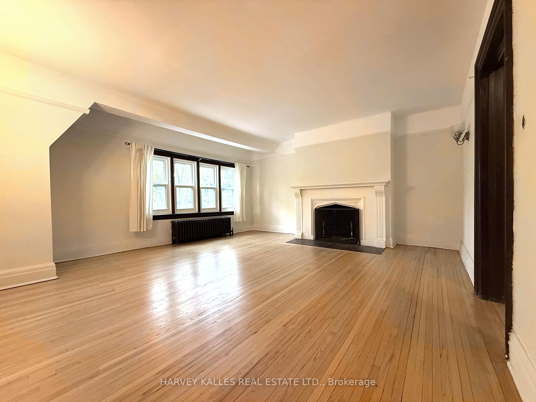 42 Glencairn Avenue B, Toronto Unit: B