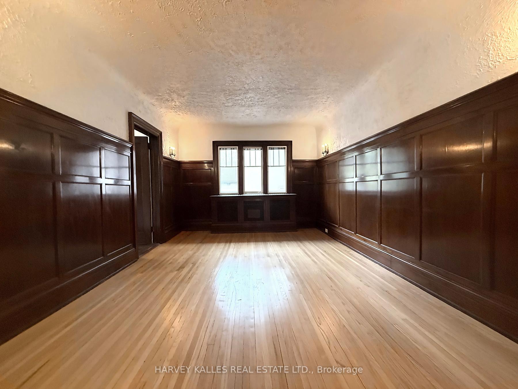 42 Glencairn Avenue B, Toronto Unit: B