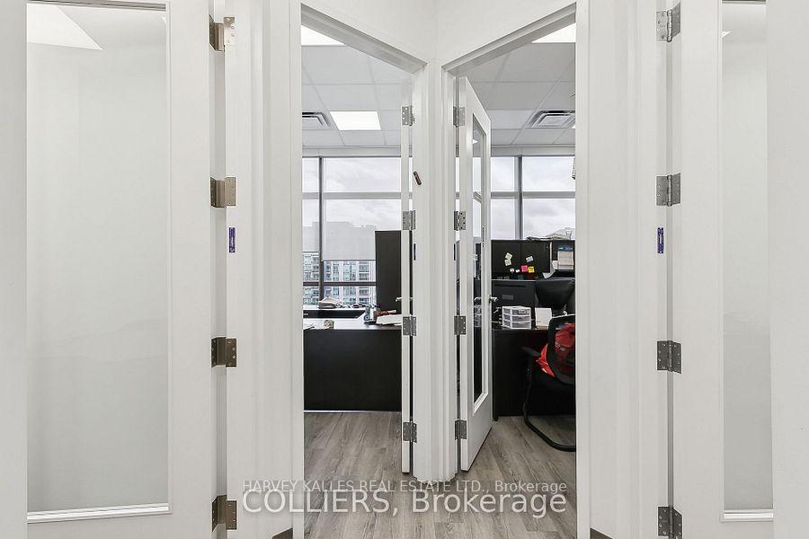 4789 Yonge Street 1208, Toronto Unit: 1208