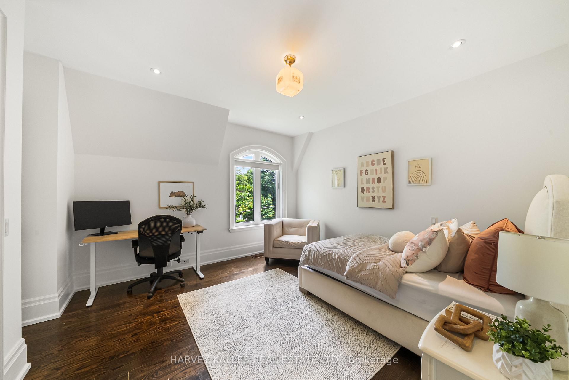 6 Vesta Drive, Toronto