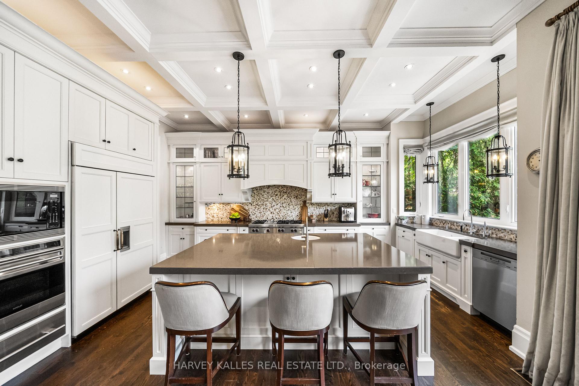 6 Vesta Drive, Toronto