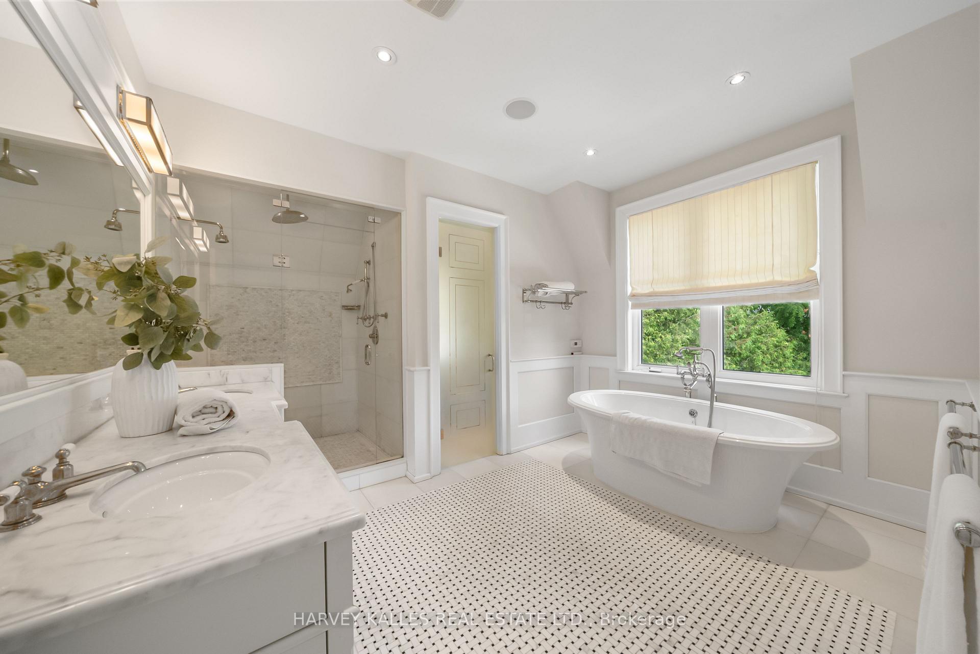 6 Vesta Drive, Toronto