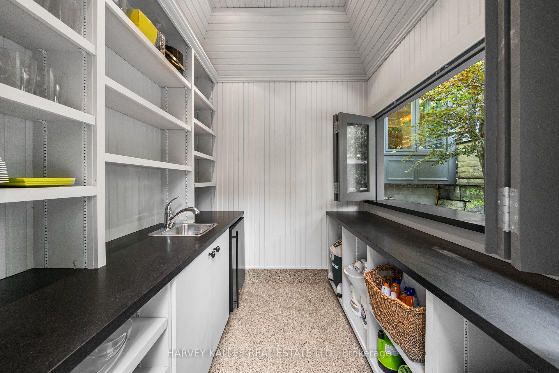 6 Vesta Drive, Toronto