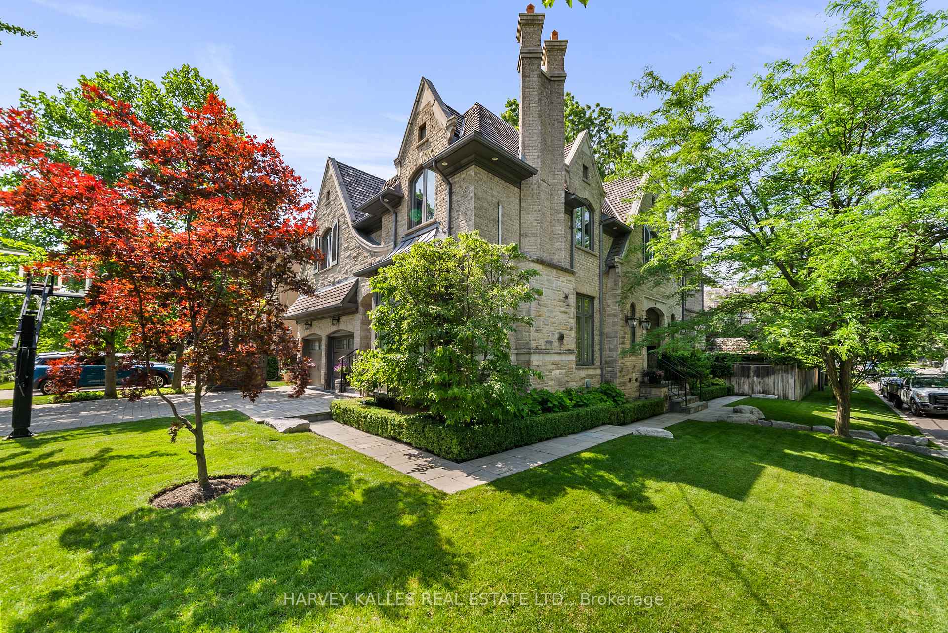 6 Vesta Drive, Toronto