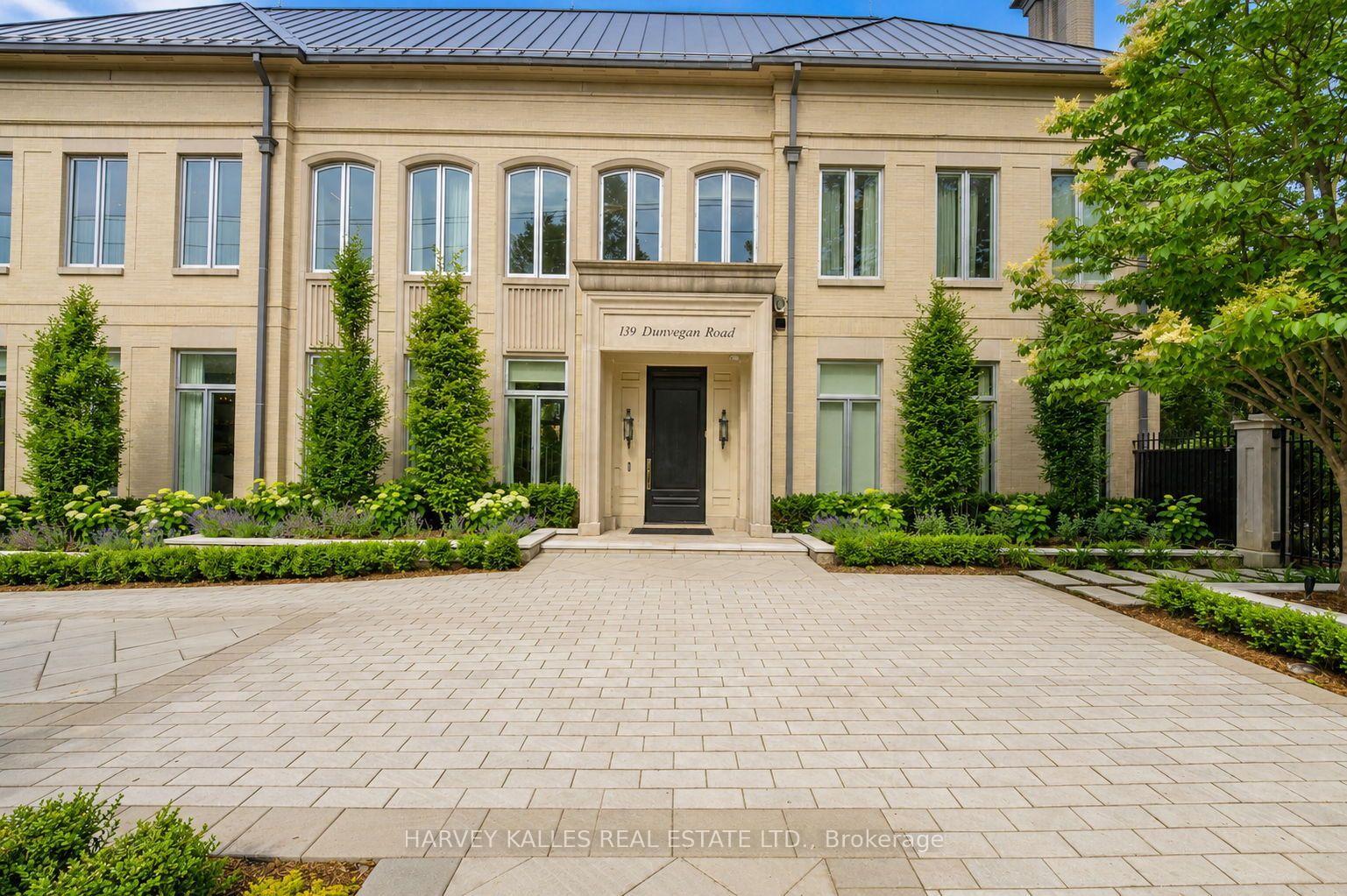 139 Dunvegan Road, Toronto