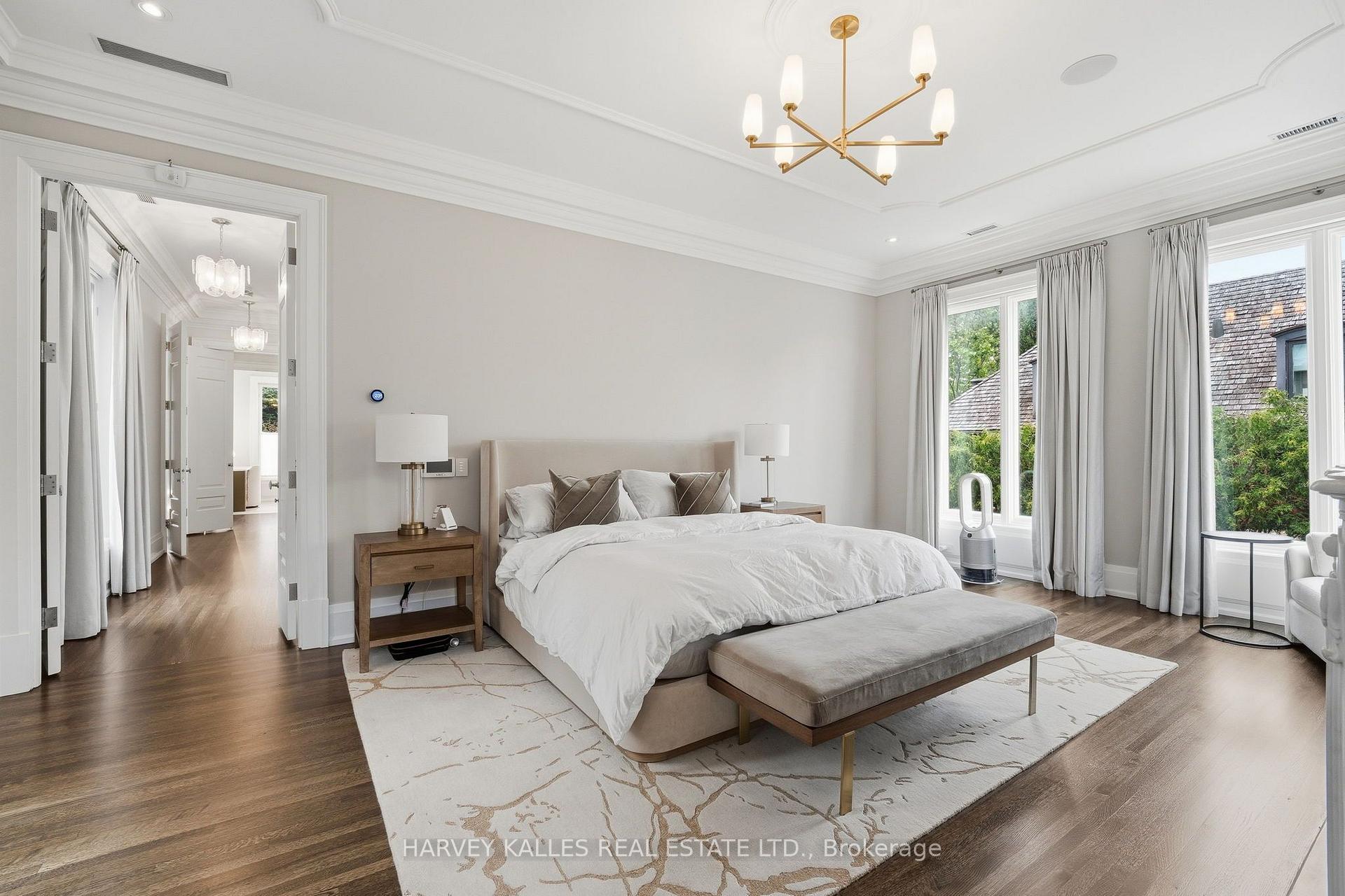 139 Dunvegan Road, Toronto