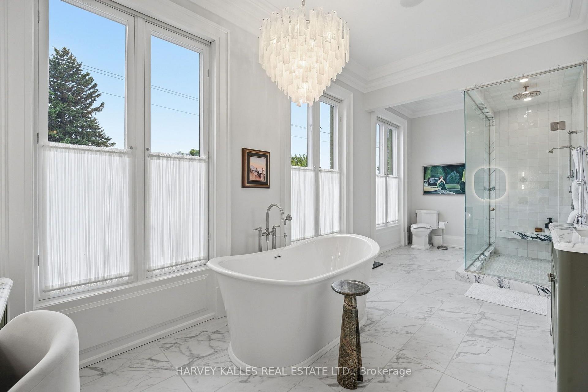 139 Dunvegan Road, Toronto