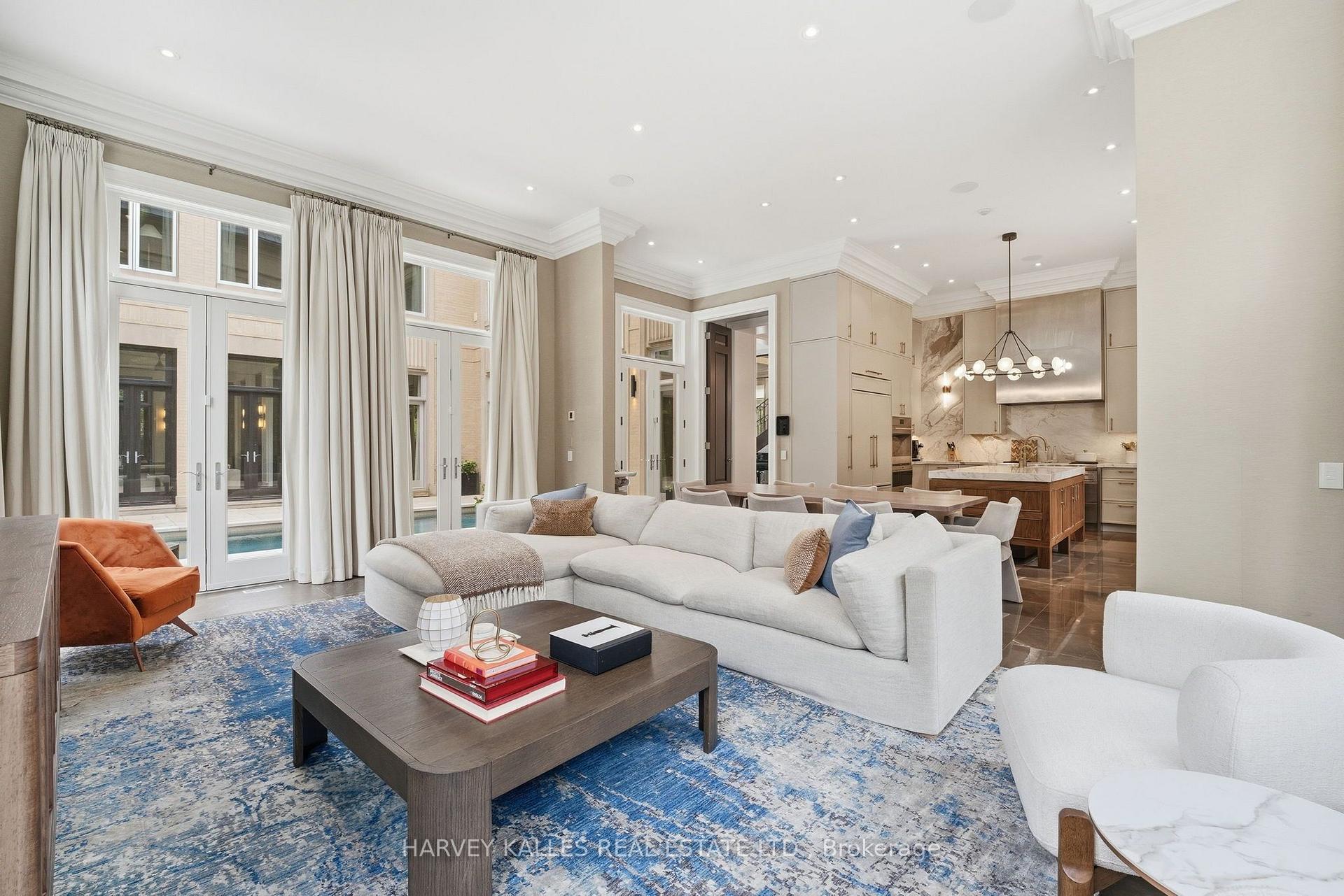 139 Dunvegan Road, Toronto