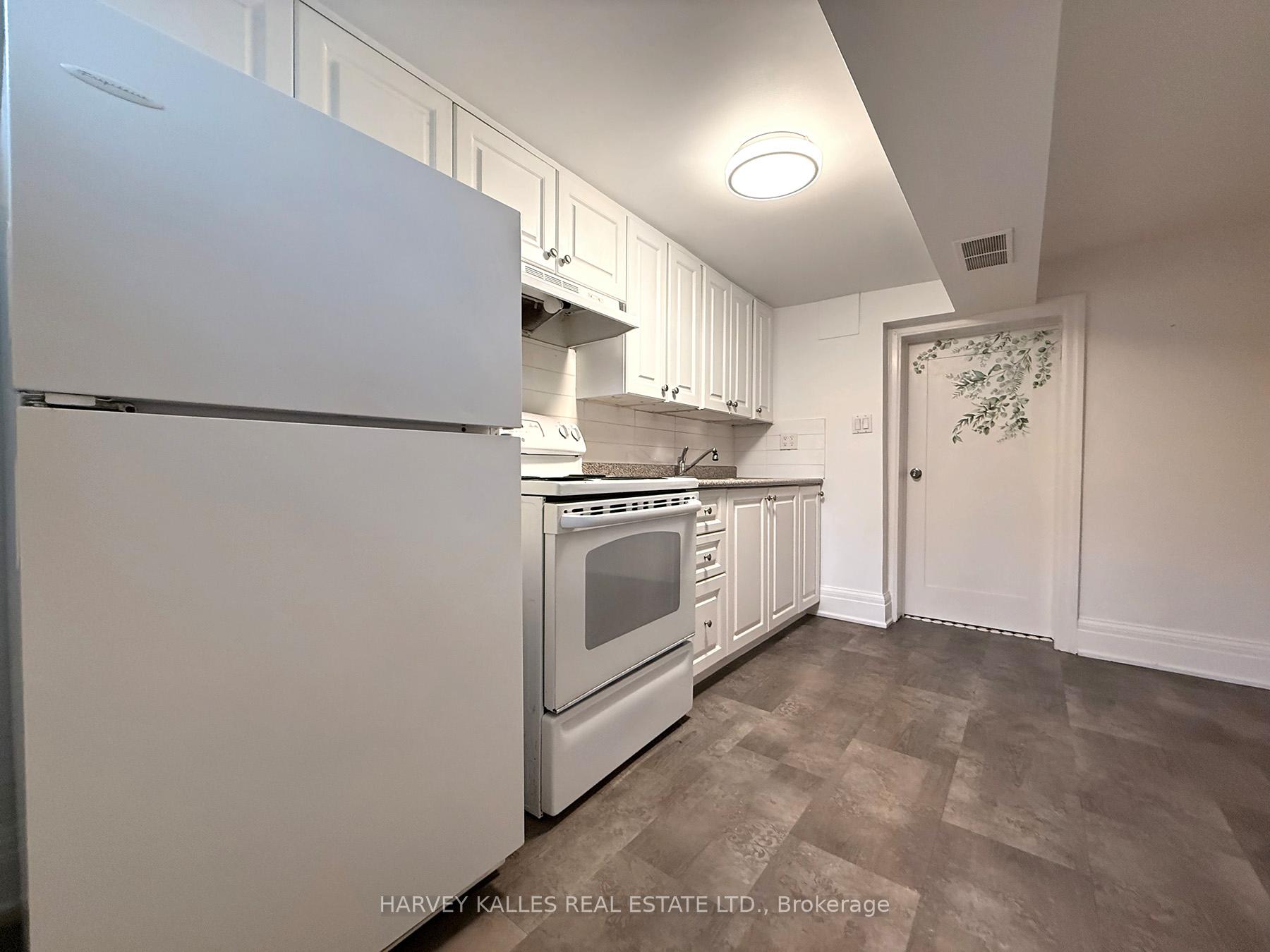 42 Glencairn Avenue Bsmt, Toronto Unit: Bsmt