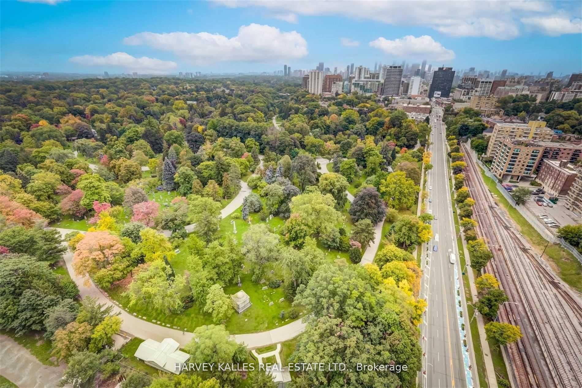 1815 Yonge Street 2502, Toronto Unit: 2502