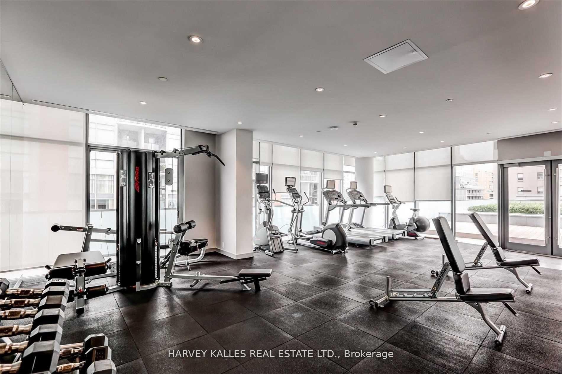 1815 Yonge Street 2502, Toronto Unit: 2502