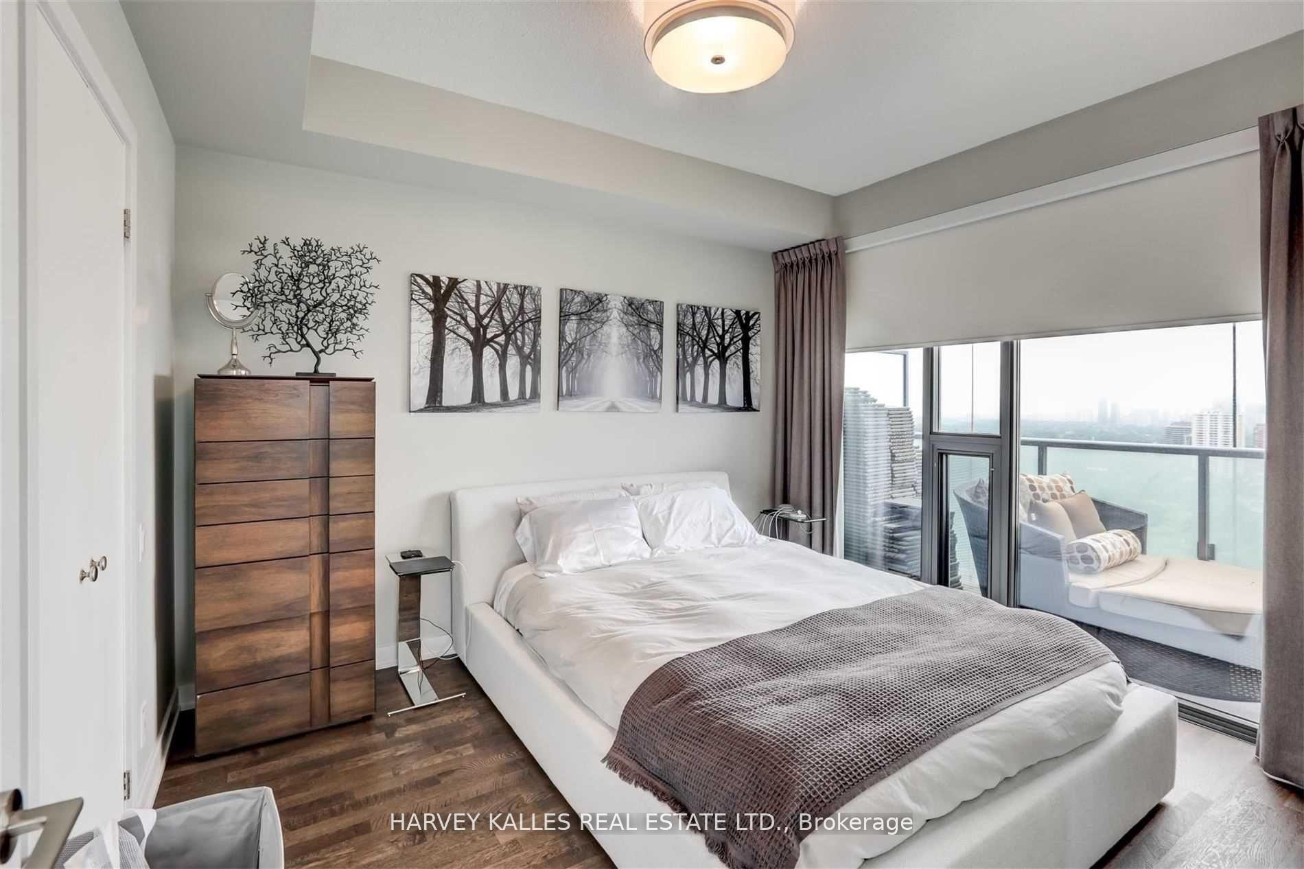1815 Yonge Street 2502, Toronto Unit: 2502