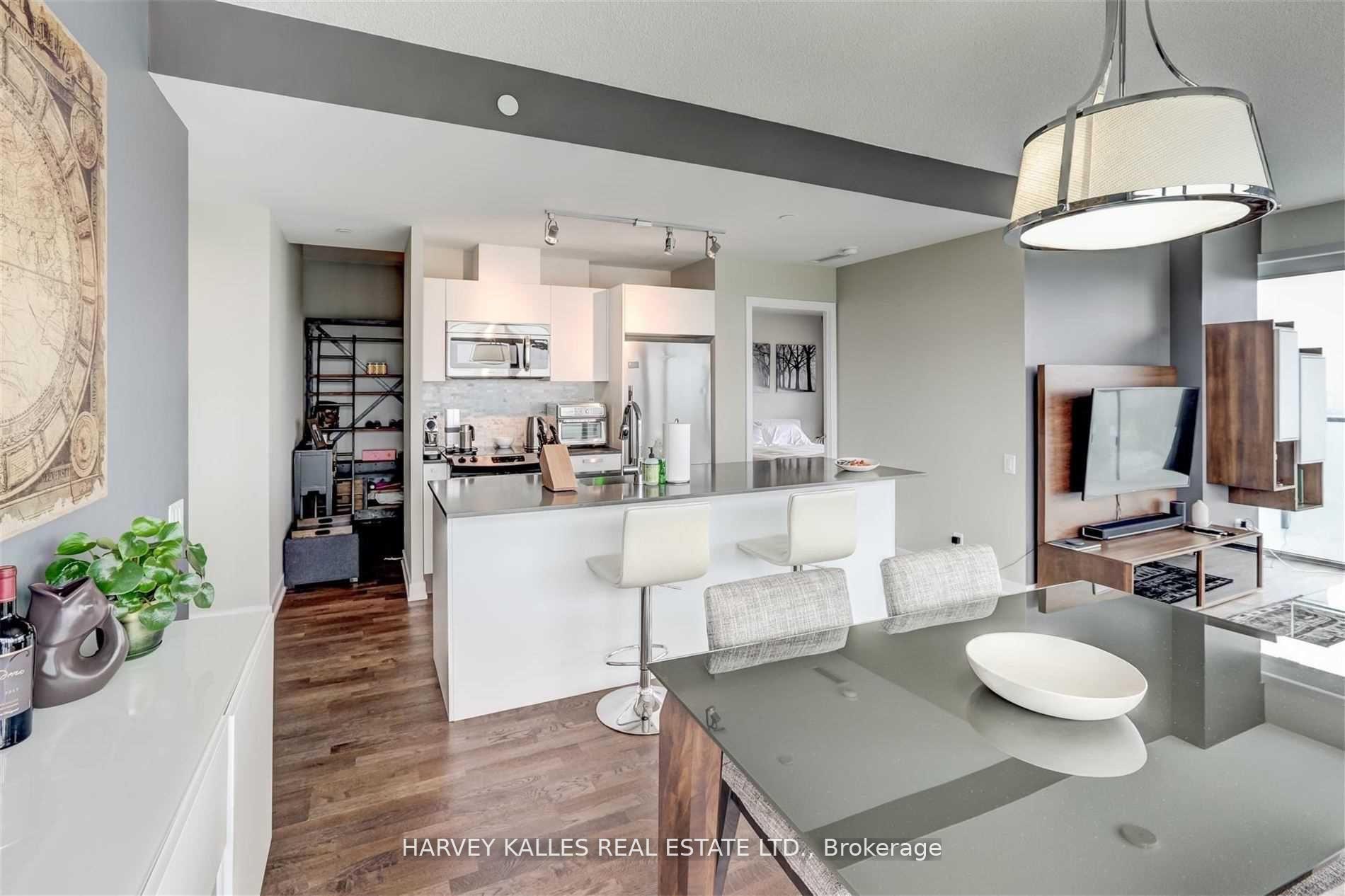 1815 Yonge Street 2502, Toronto Unit: 2502