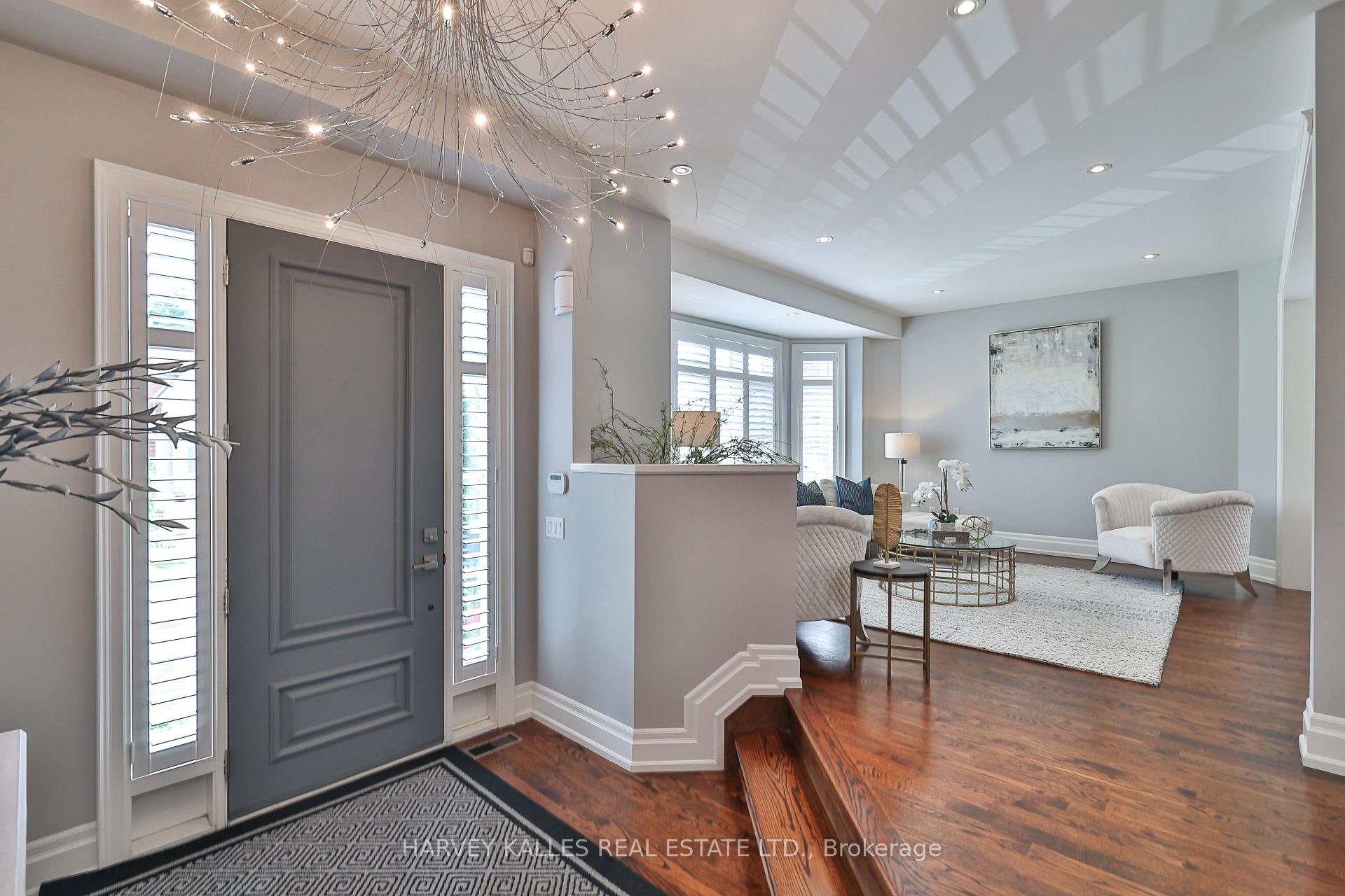 44 Churchill Avenue, Toronto