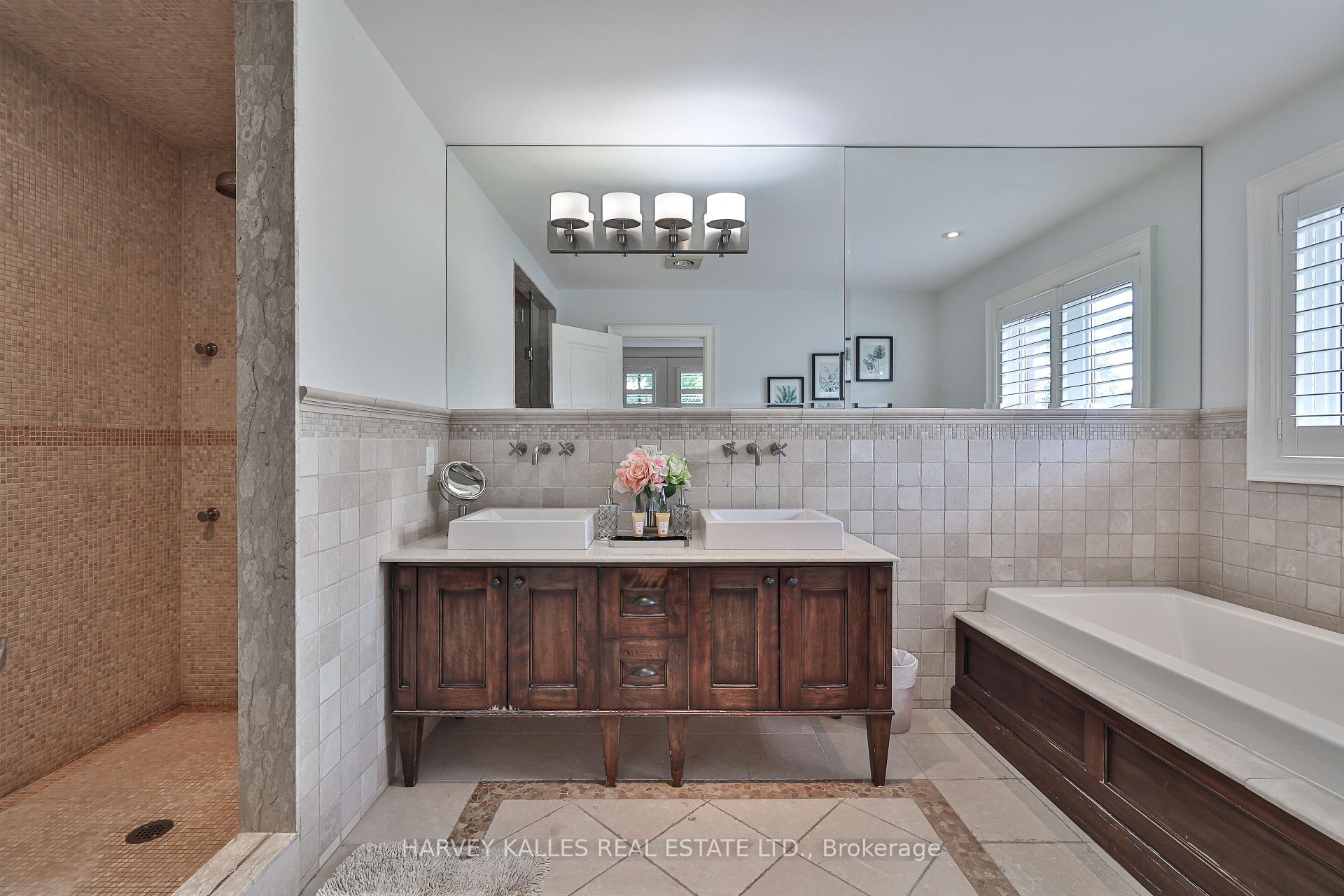 44 Churchill Avenue, Toronto