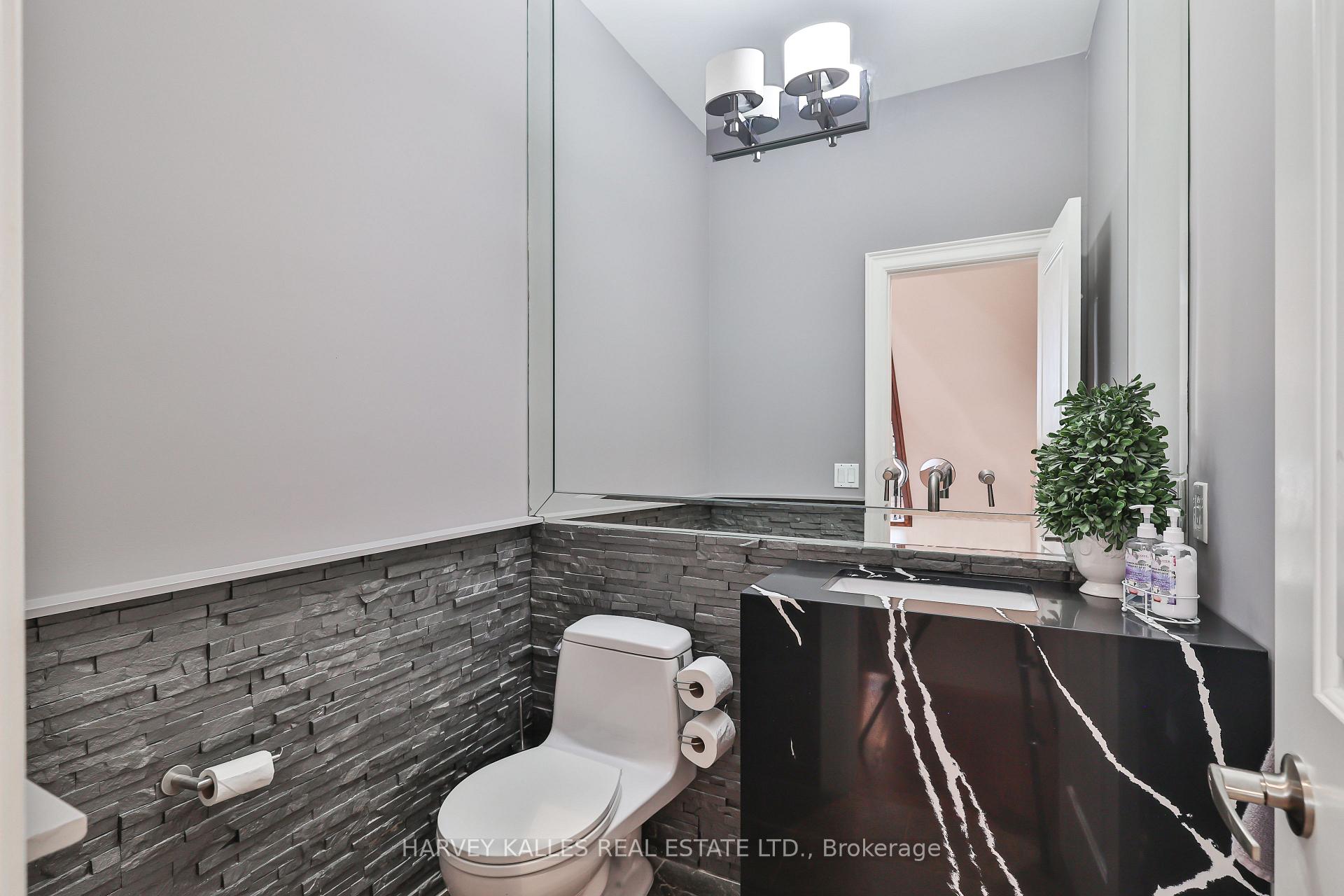 44 Churchill Avenue, Toronto