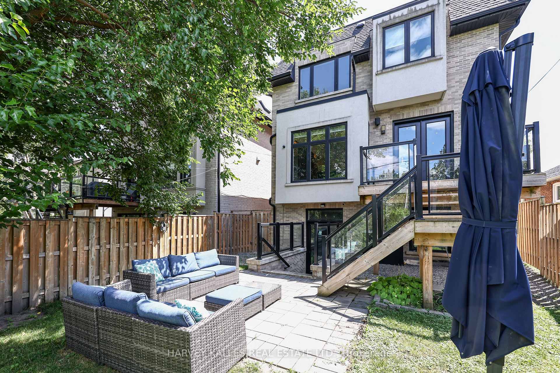 42 Carmichael Avenue, Toronto