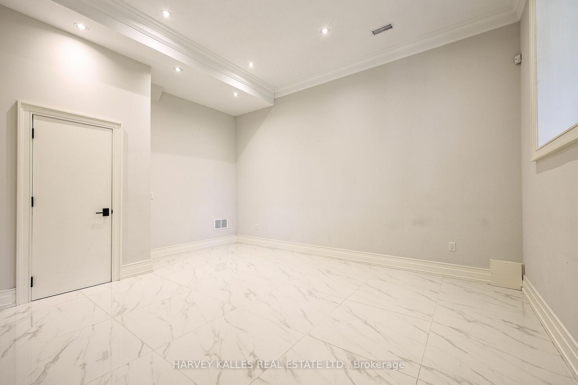 42 Carmichael Avenue, Toronto